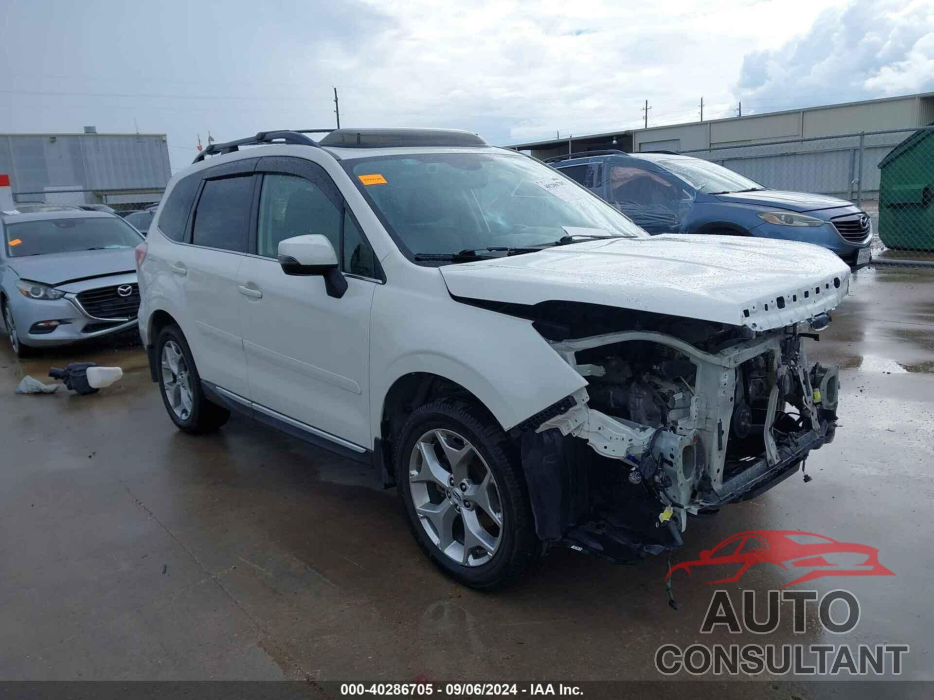 SUBARU FORESTER 2017 - JF2SJAWC5HH447466