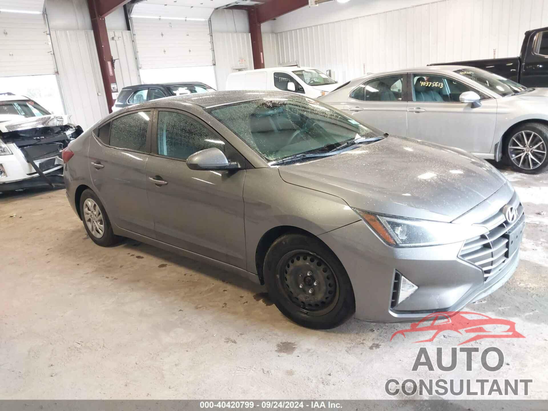 HYUNDAI ELANTRA 2019 - 5NPD74LF7KH445023