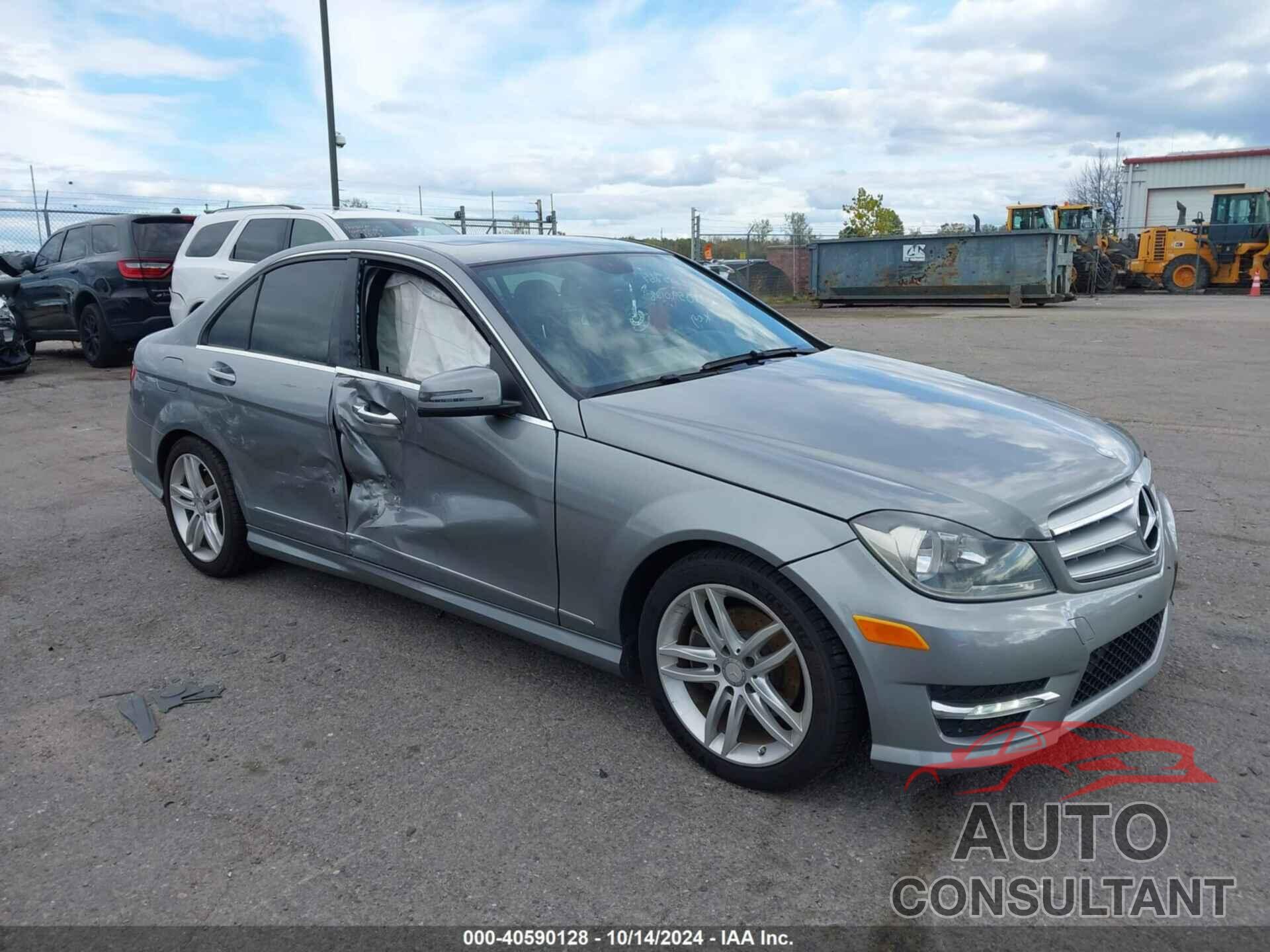 MERCEDES-BENZ C 250 2013 - WDDGF4HB9DA864027