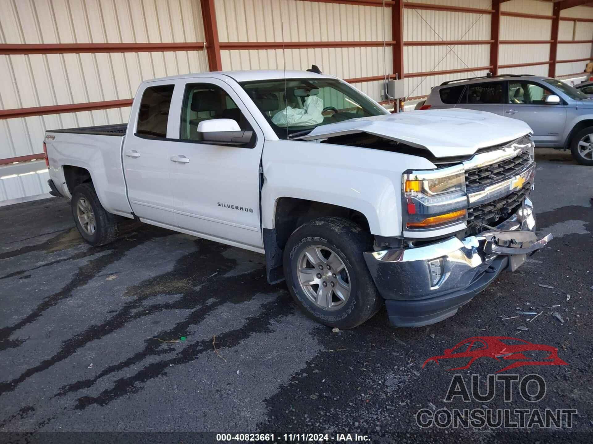 CHEVROLET SILVERADO 1500 2017 - 1GCVKREC8HZ117212