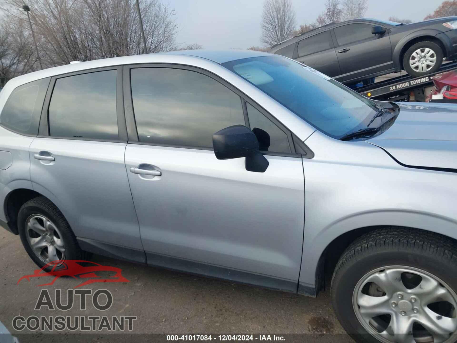 SUBARU FORESTER 2017 - JF2SJAAC8HH525116
