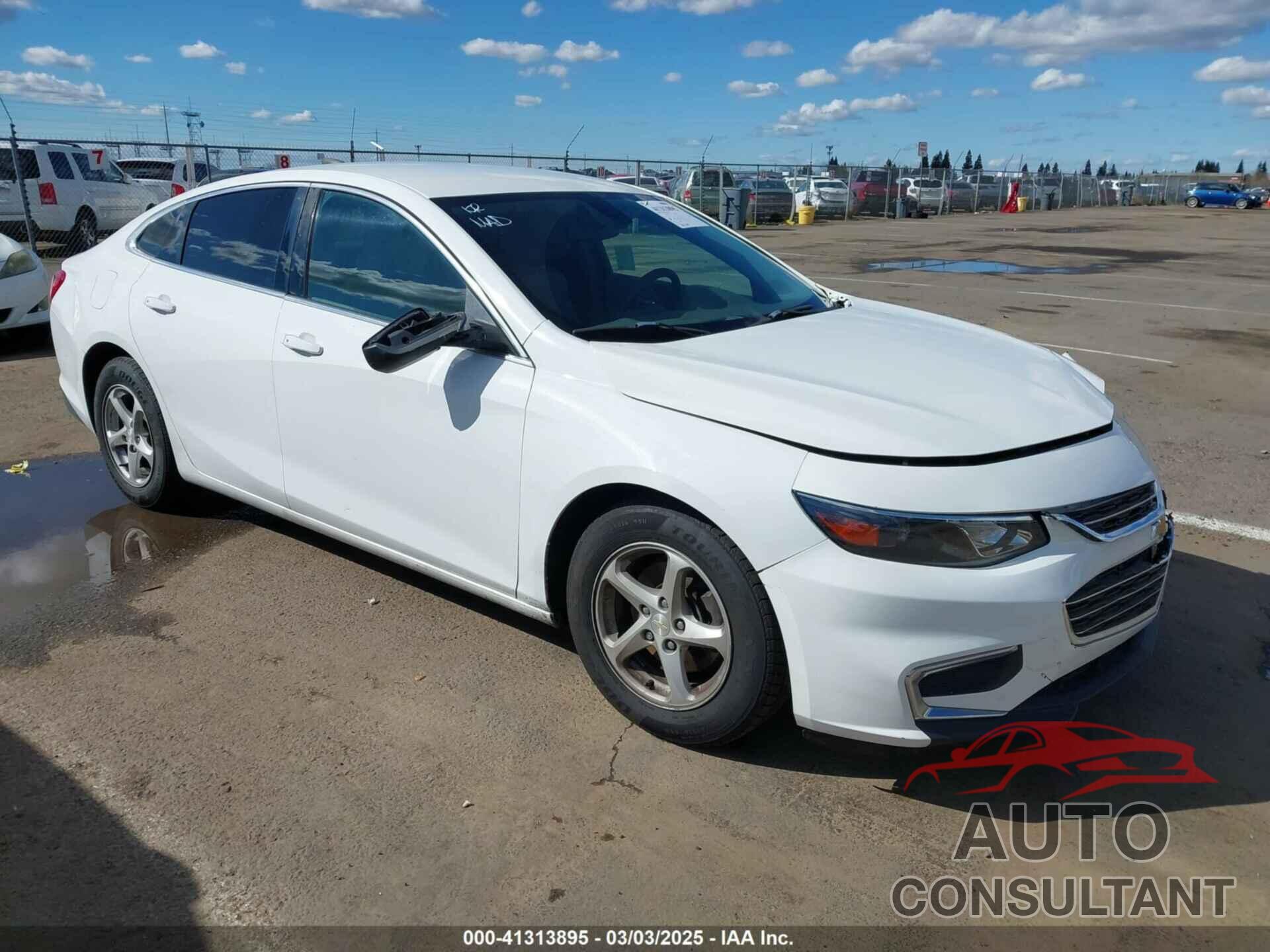 CHEVROLET MALIBU 2017 - 1G1ZB5ST9HF133895