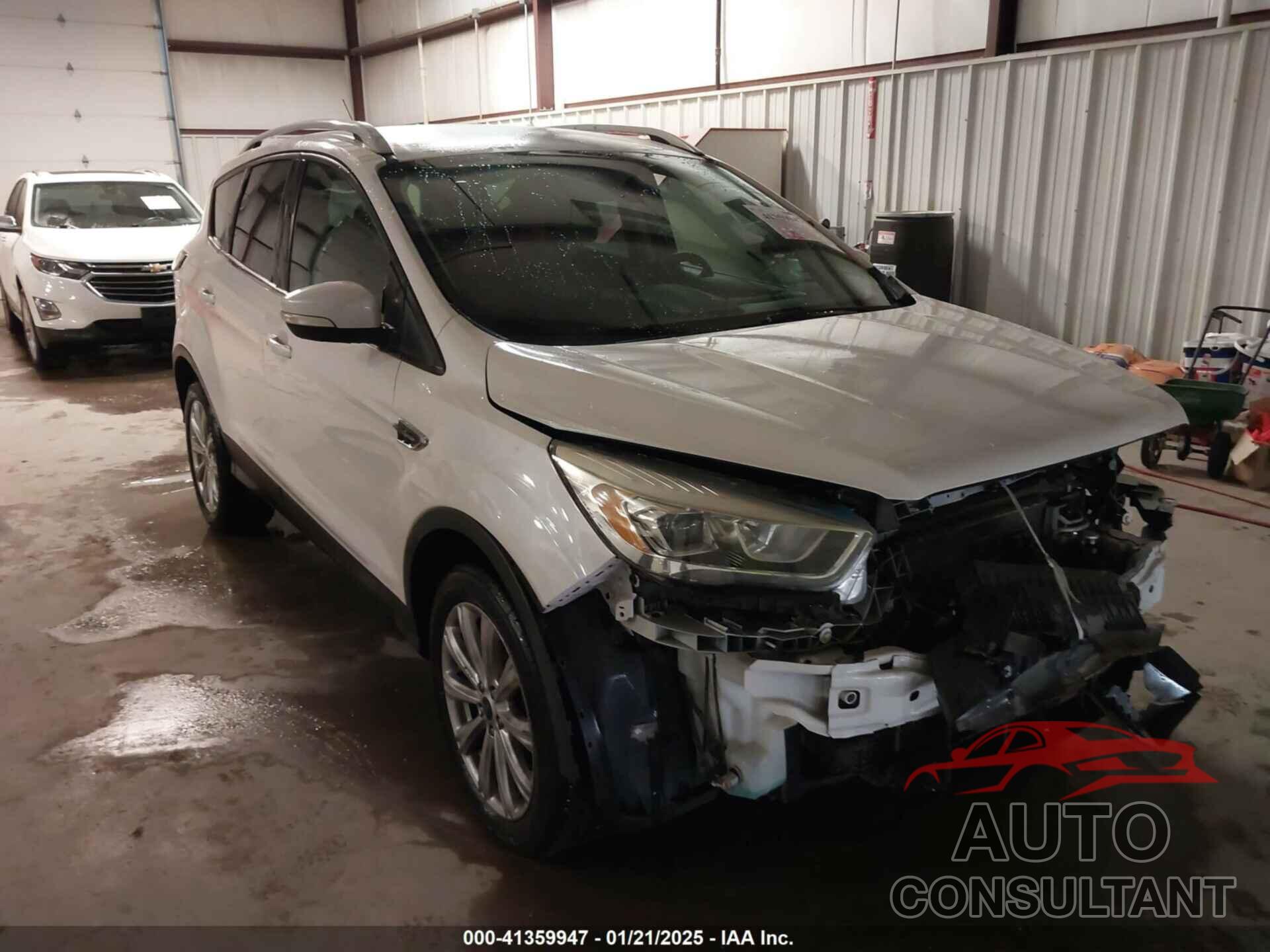FORD ESCAPE 2017 - 1FMCU9J92HUD78744