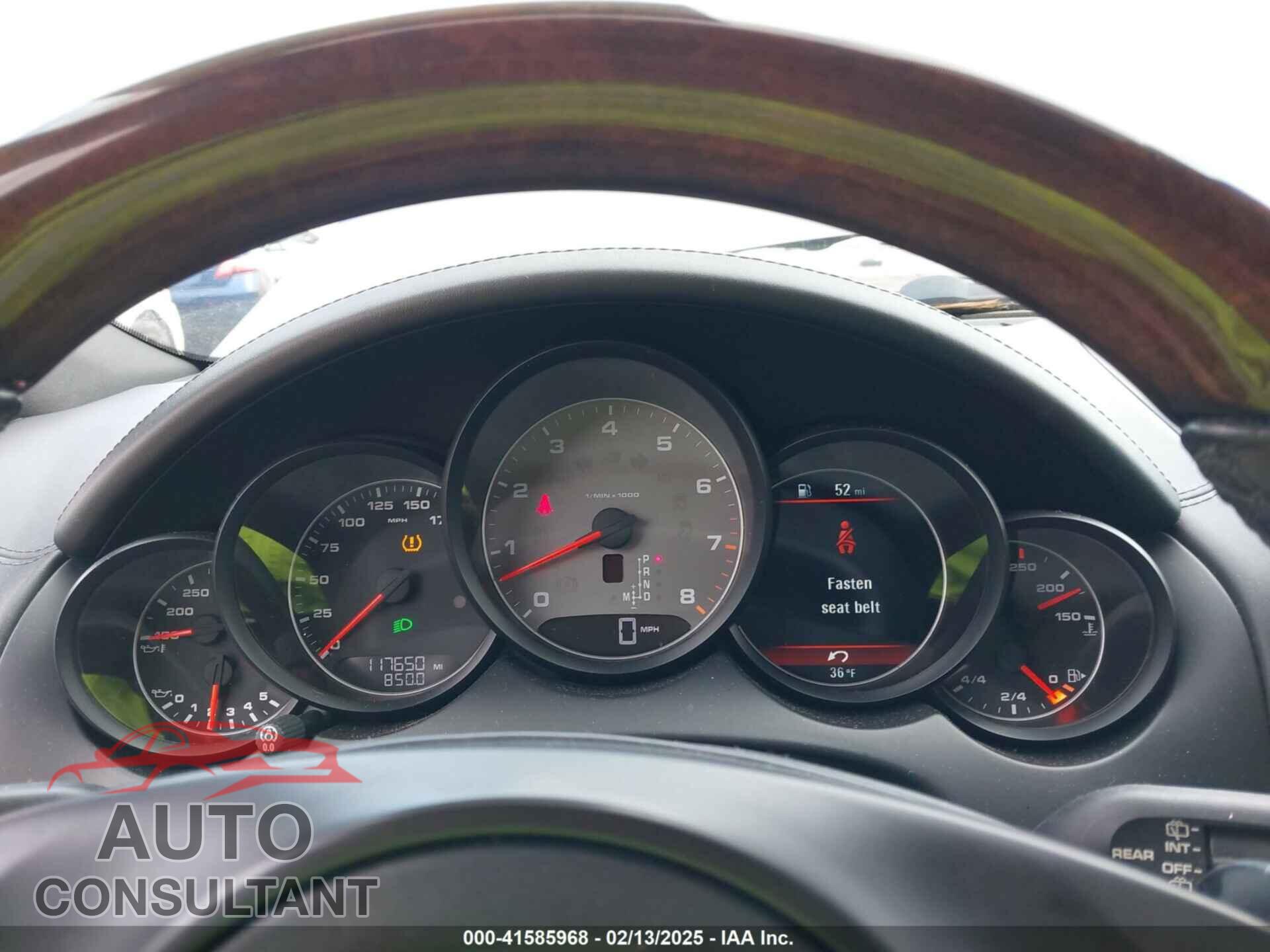 PORSCHE CAYENNE 2012 - WP1AB2A2XCLA44387
