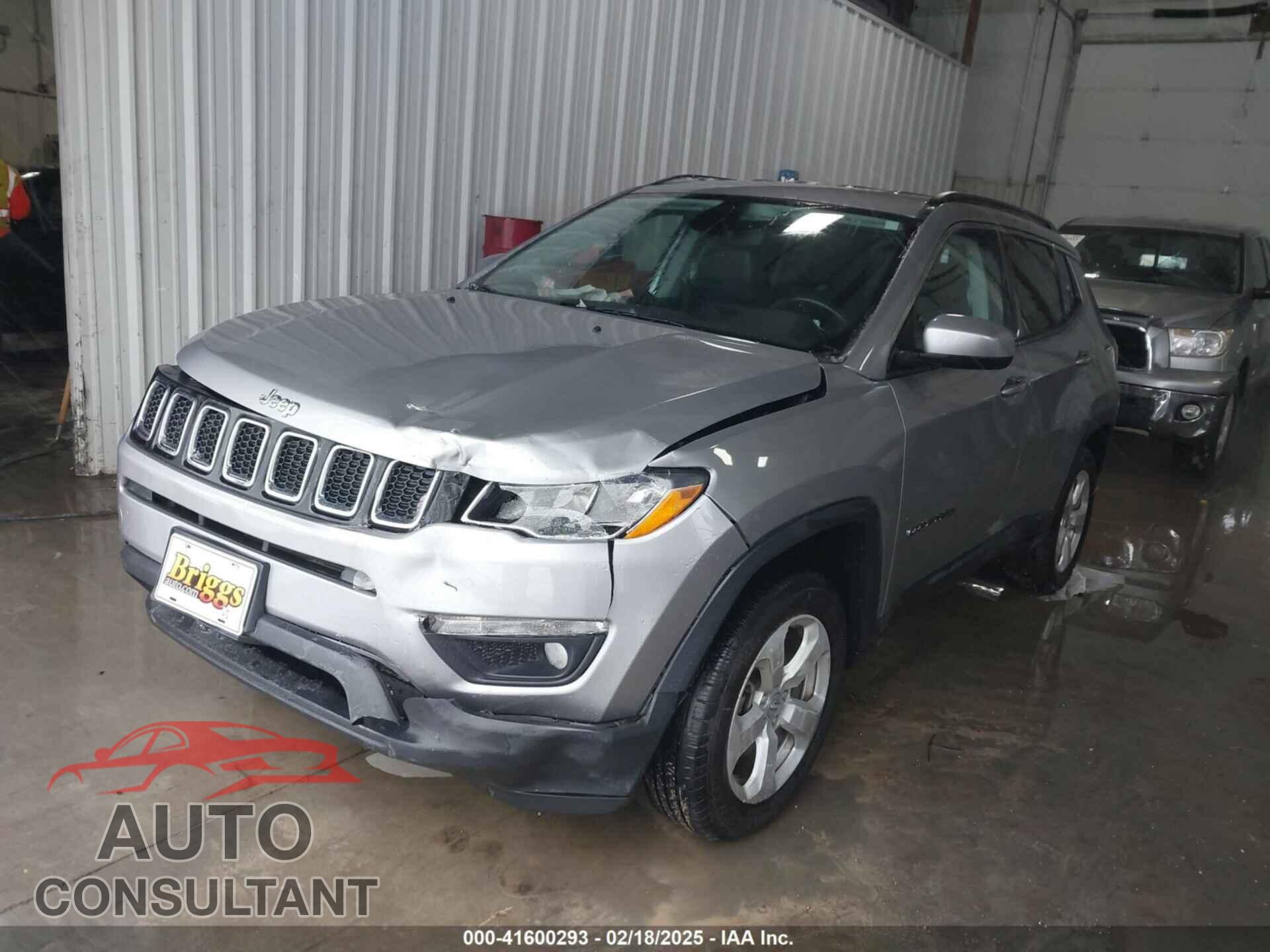 JEEP COMPASS 2019 - 3C4NJDBB5KT742005