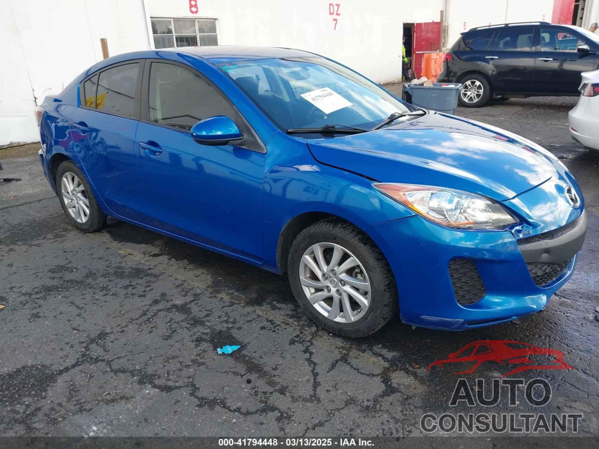 MAZDA MAZDA3 2012 - JM1BL1V8XC1663613
