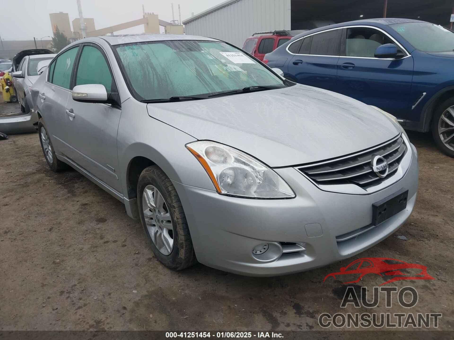 NISSAN ALTIMA HYBRID 2011 - 1N4CL2AP2BC107411