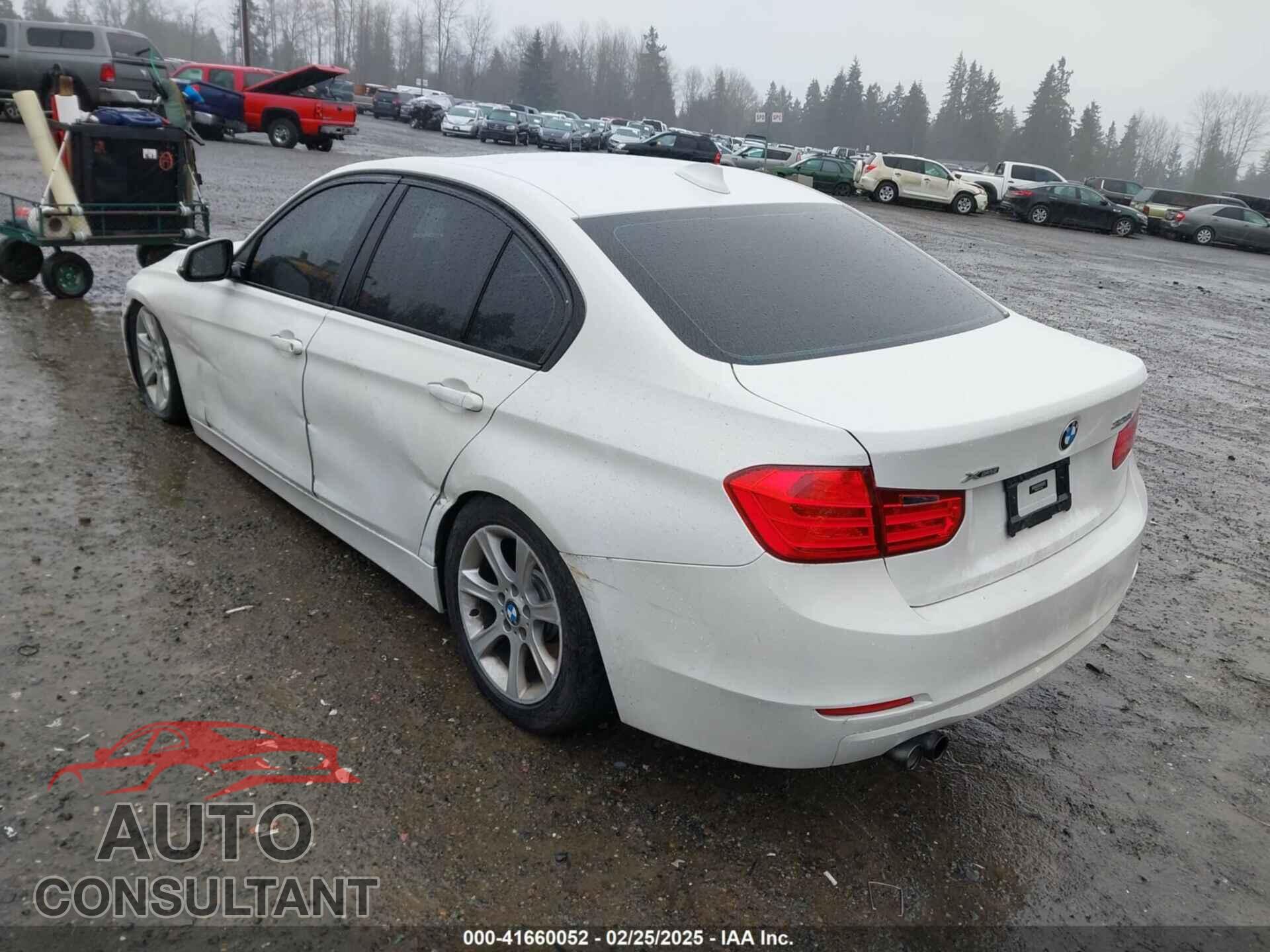 BMW 320I 2013 - WBA3C3C58DF811364