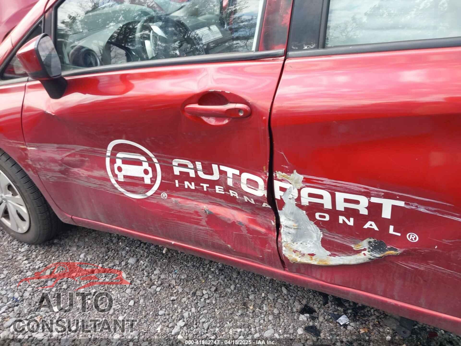 NISSAN VERSA NOTE 2017 - 3N1CE2CP8HL370598