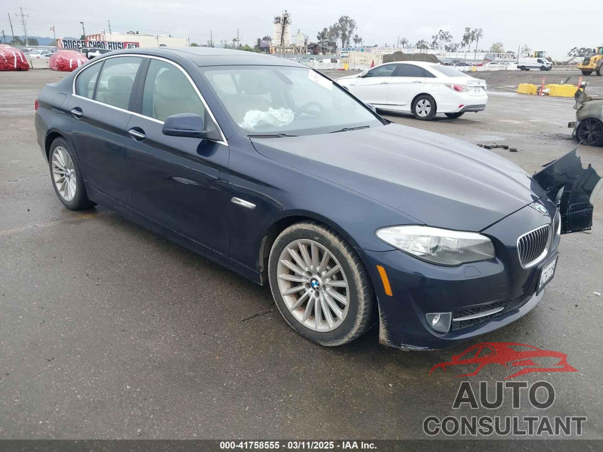 BMW 535I 2012 - WBAFR7C54CC813390