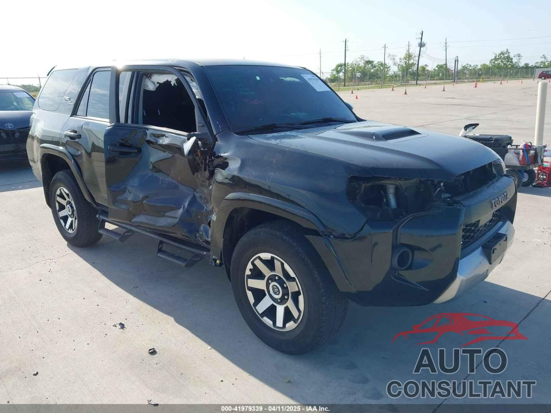 TOYOTA 4RUNNER 2023 - JTEPU5JR0P6122356