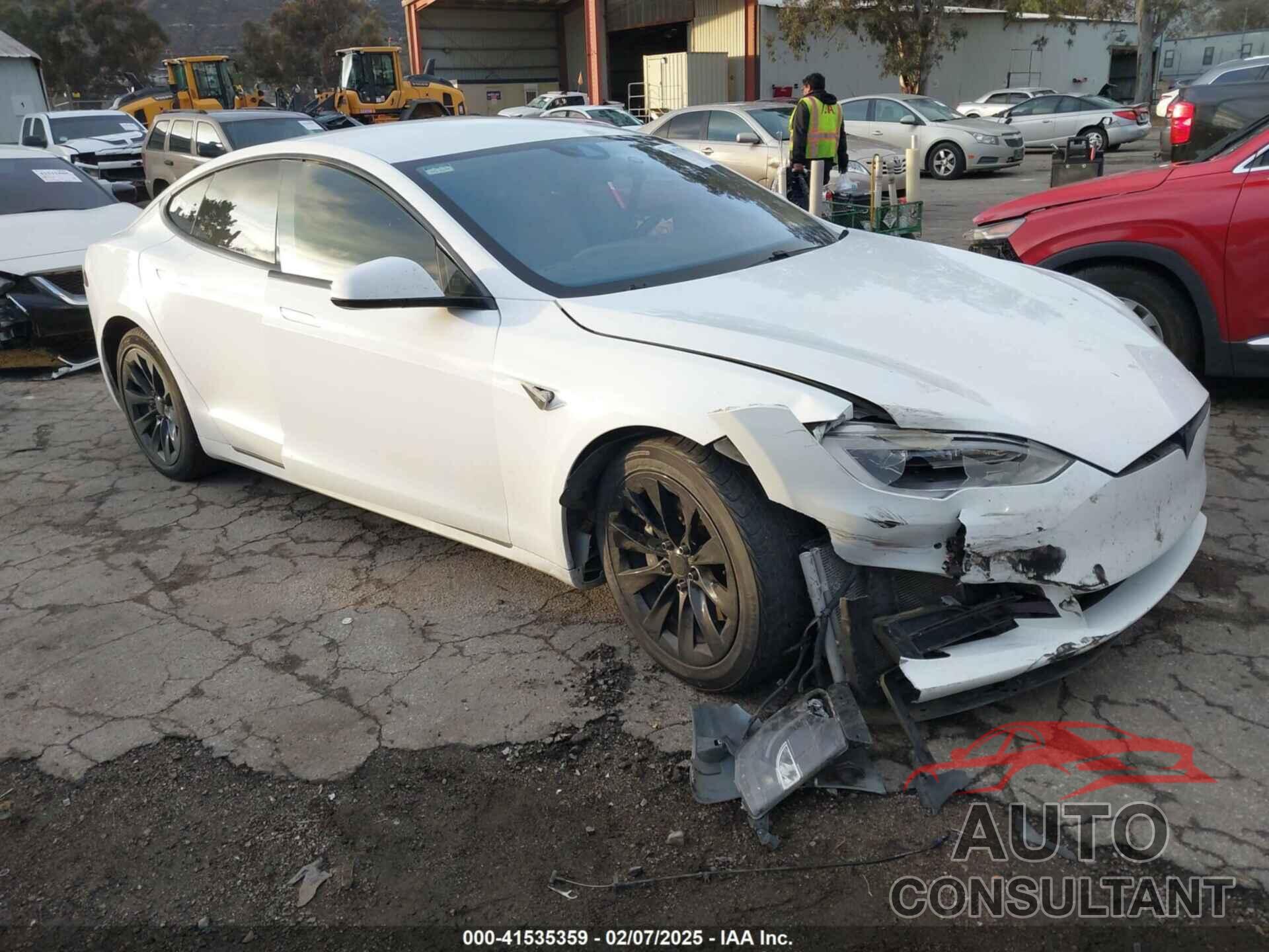 TESLA MODEL S 2016 - 5YJSA1E2XGF144477