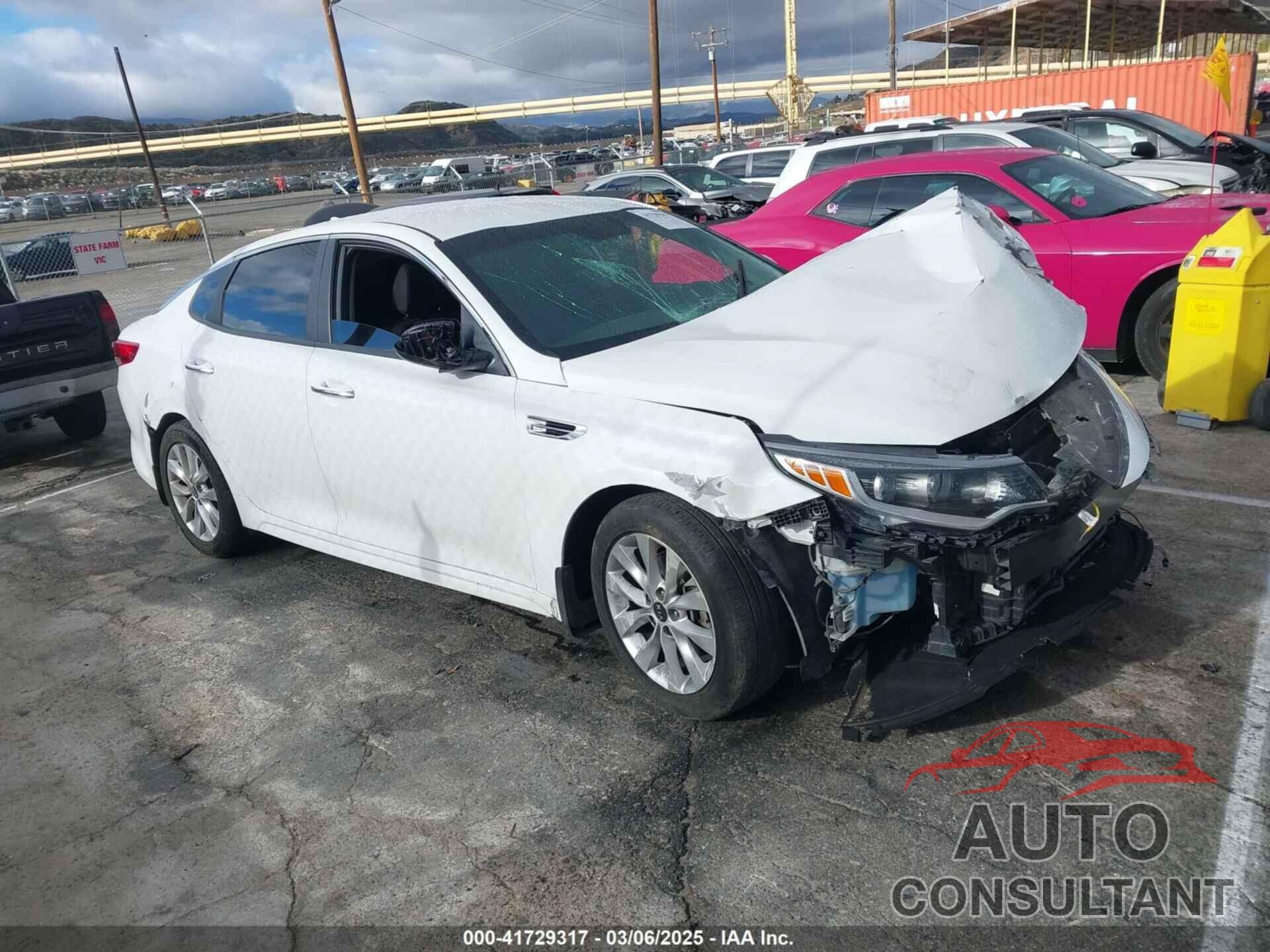 KIA OPTIMA 2018 - 5XXGT4L30JG263429