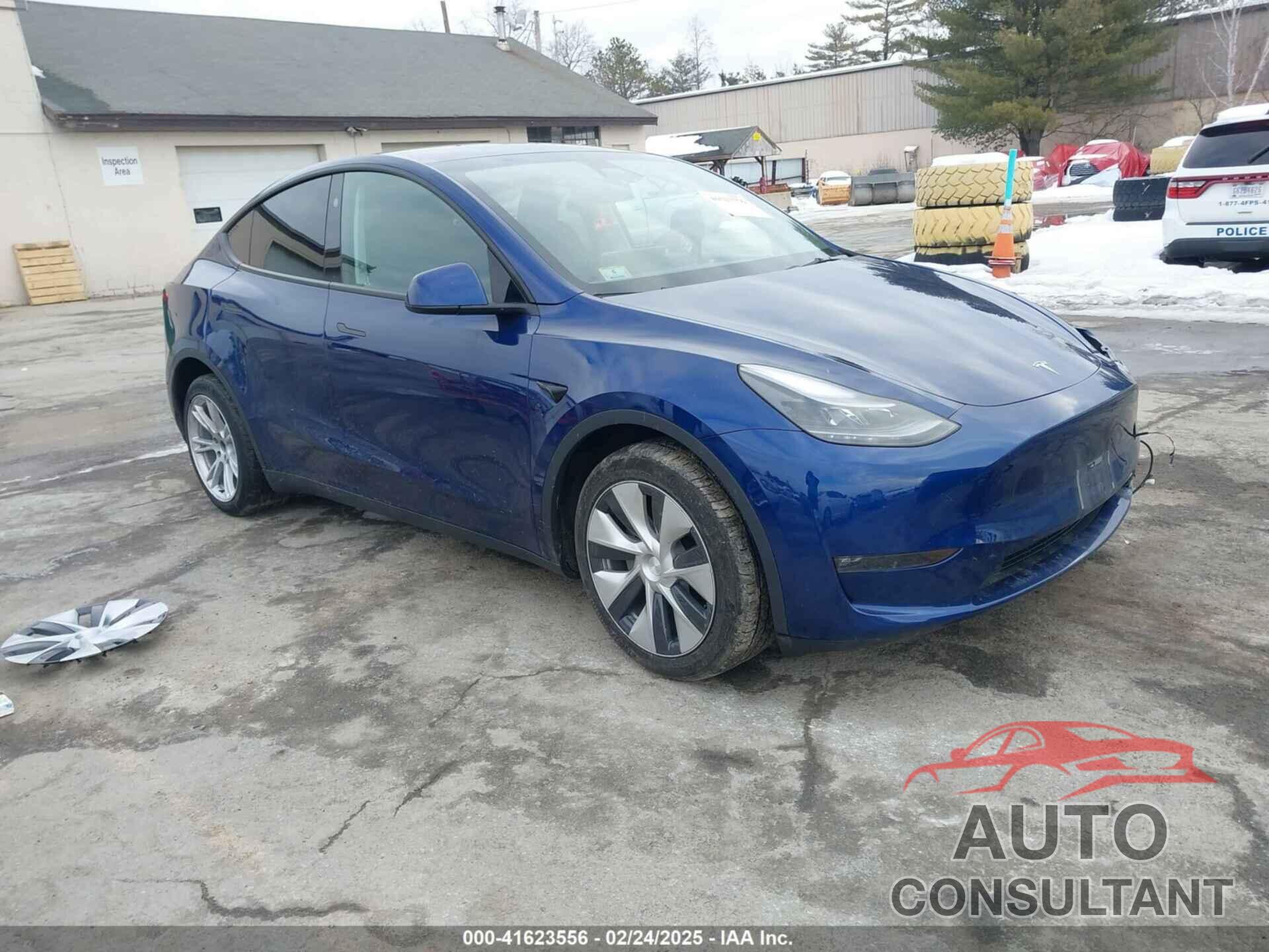 TESLA MODEL Y 2023 - 7SAYGAEE4PF799790