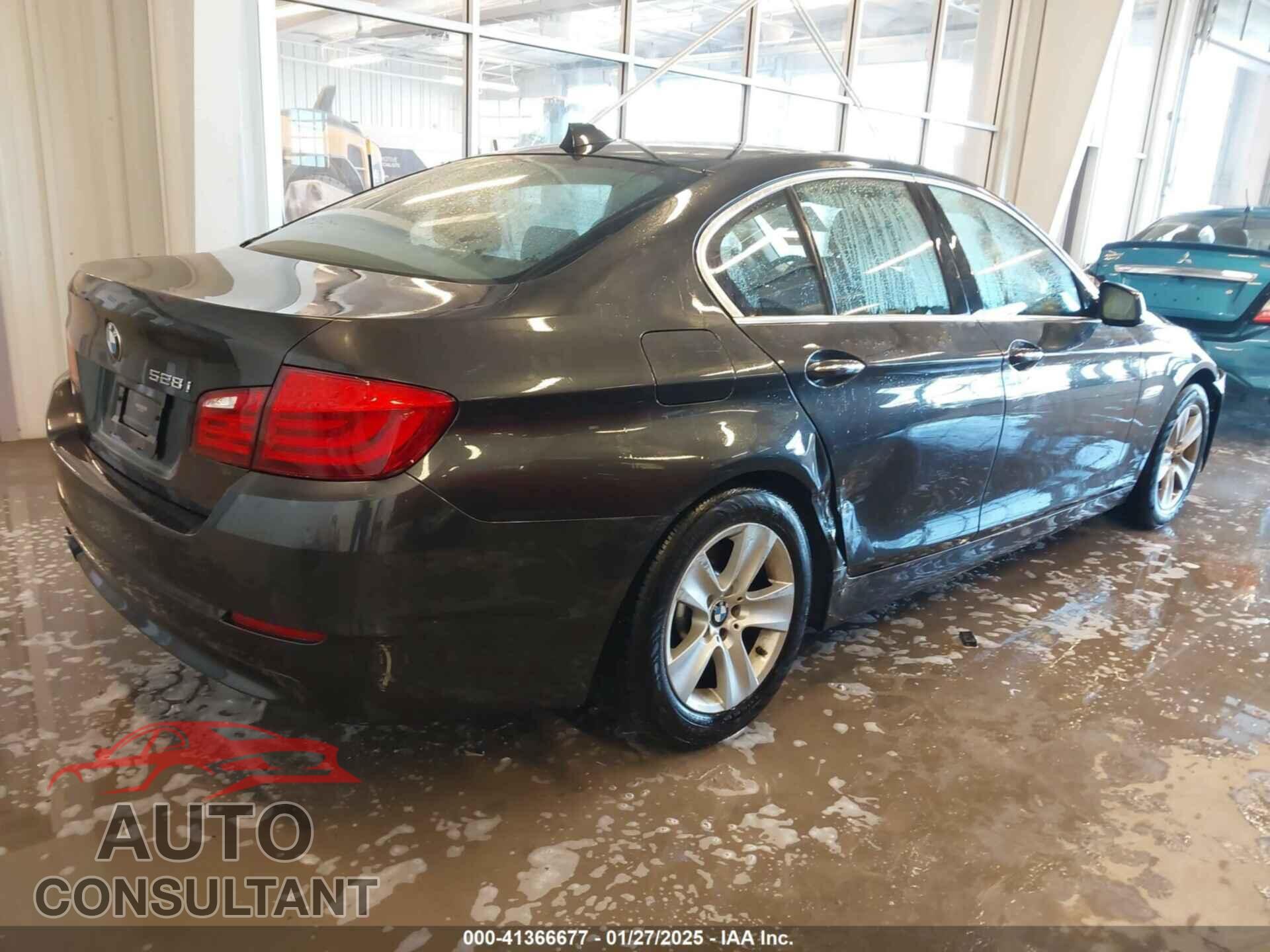BMW 528I 2012 - WBAXG5C59CDX06294