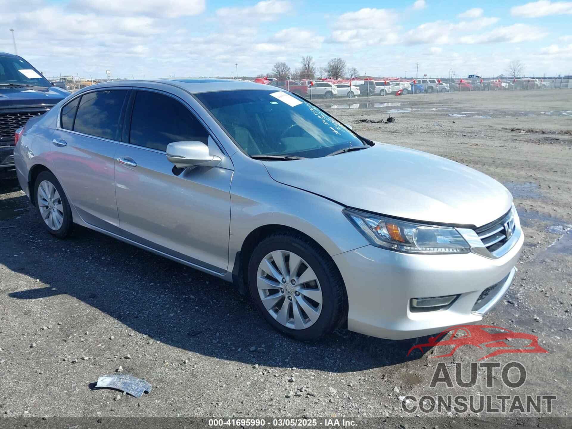 HONDA ACCORD 2013 - 1HGCR3F80DA042879