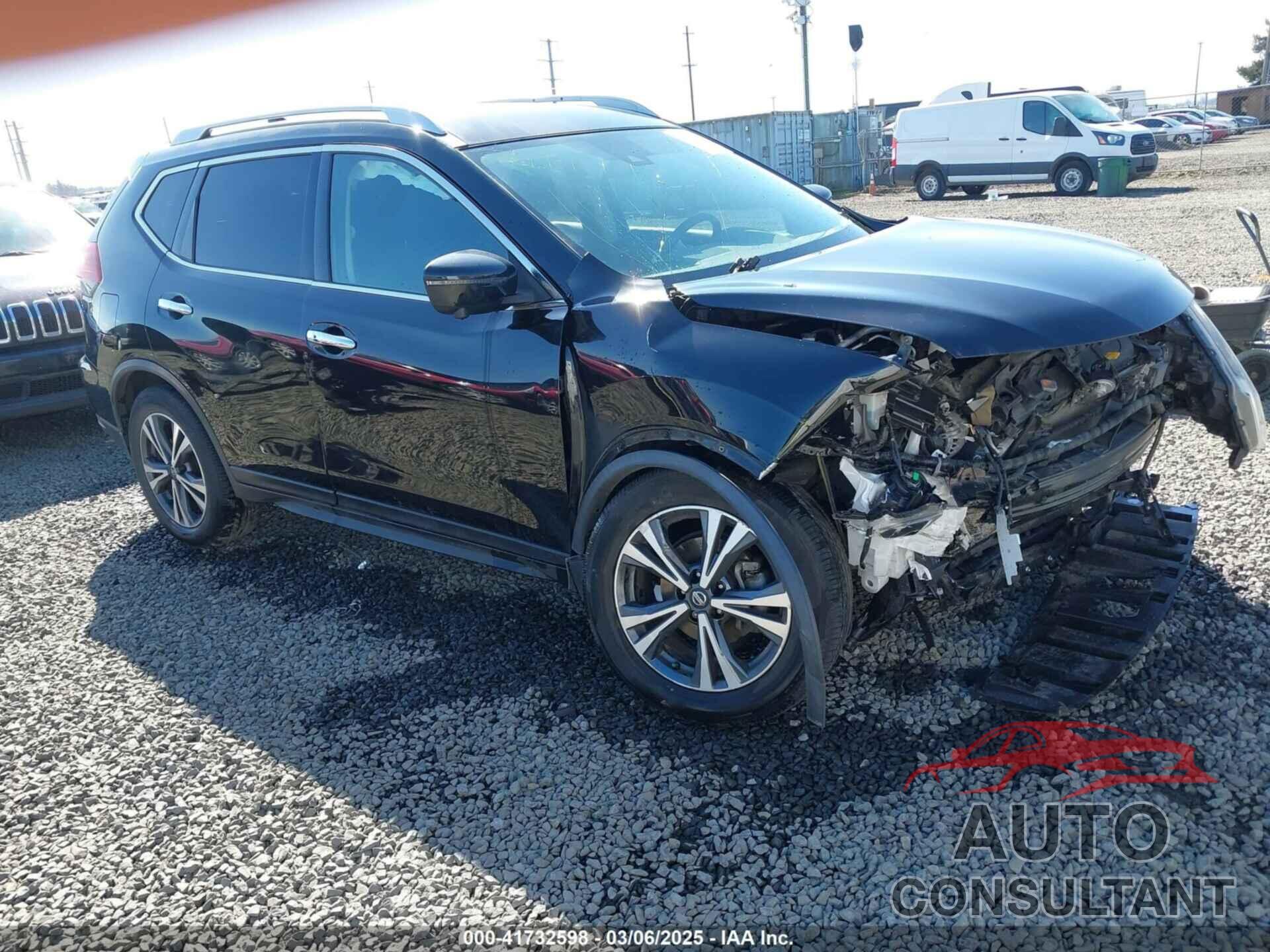 NISSAN ROGUE 2019 - JN8AT2MT3KW268928