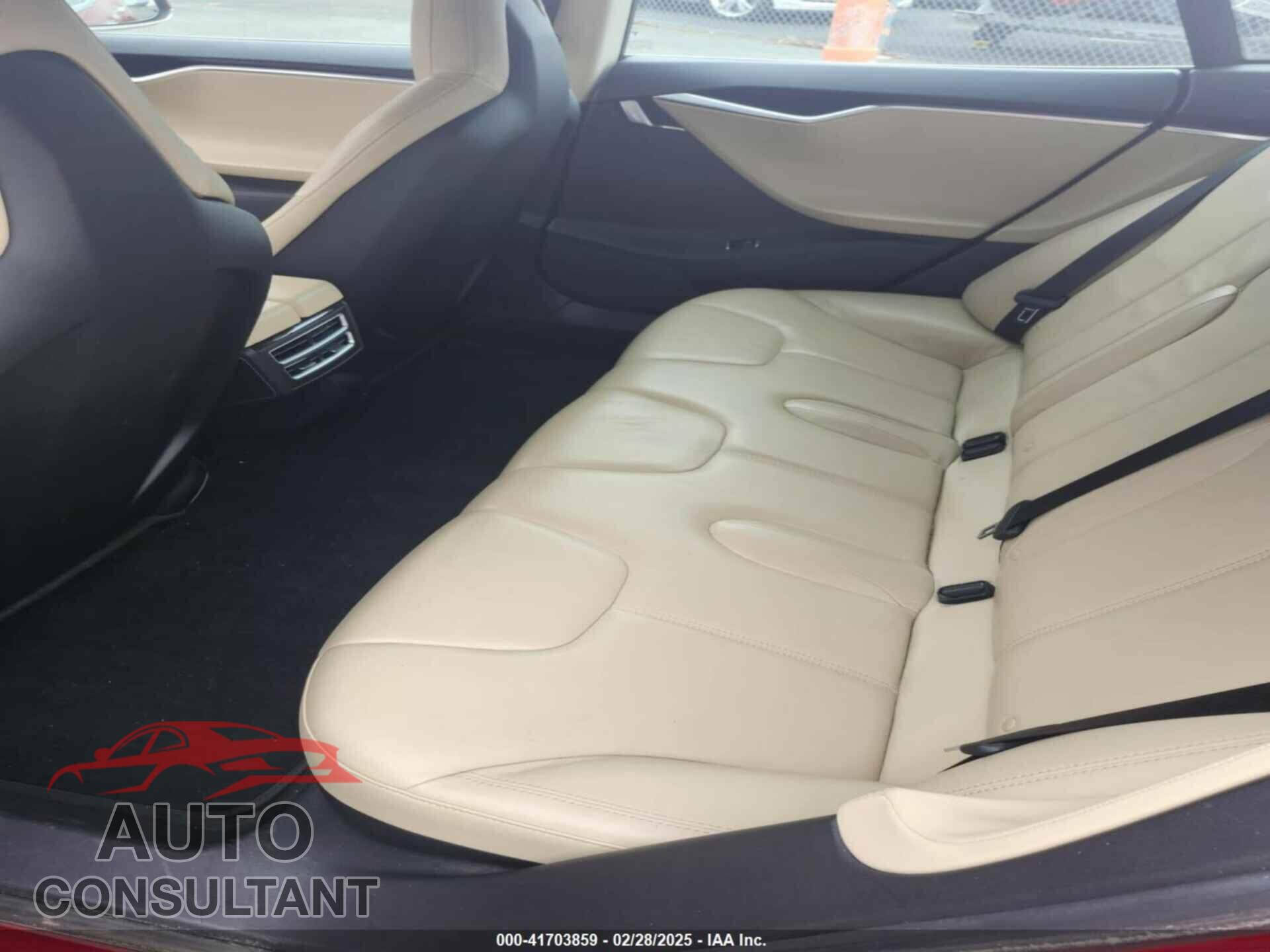 TESLA MODEL S 2013 - 5YJSA1DN6DFP26504