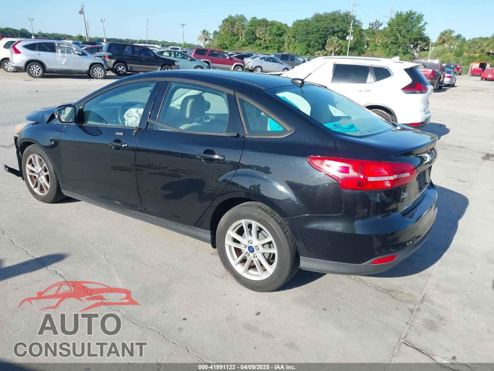 FORD FOCUS 2016 - 1FADP3F26GL207465