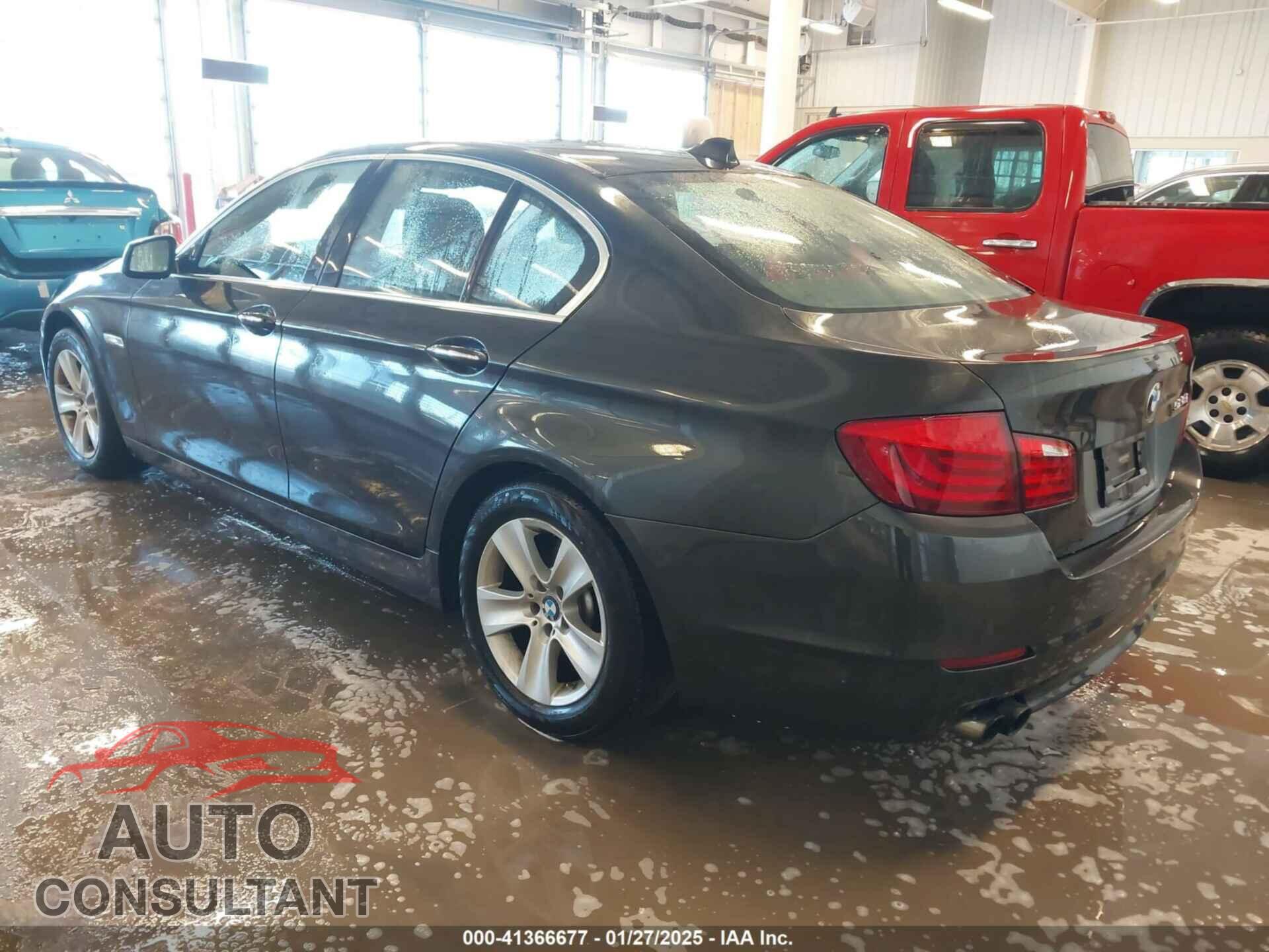 BMW 528I 2012 - WBAXG5C59CDX06294