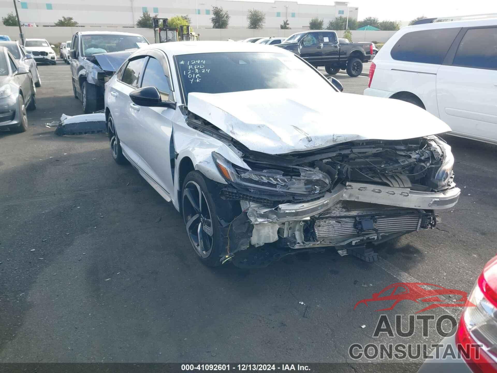 HONDA ACCORD 2022 - 1HGCV2F35NA003216