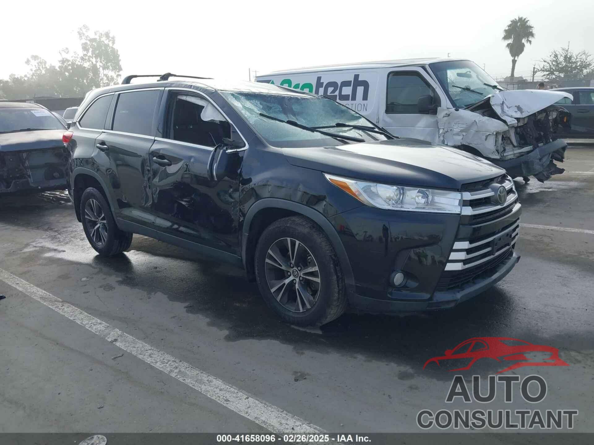 TOYOTA HIGHLANDER 2019 - 5TDZZRFH8KS294505