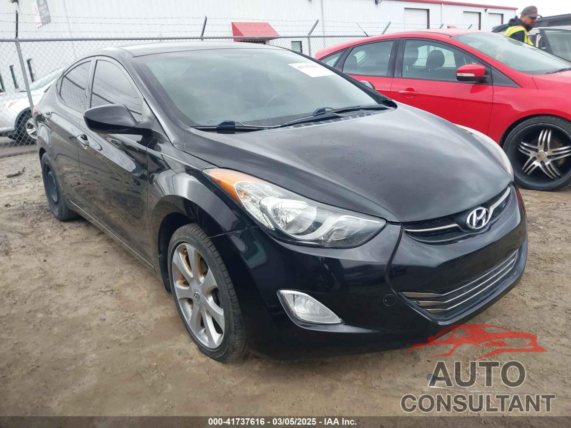 HYUNDAI ELANTRA 2013 - KMHDH4AE7DU795604