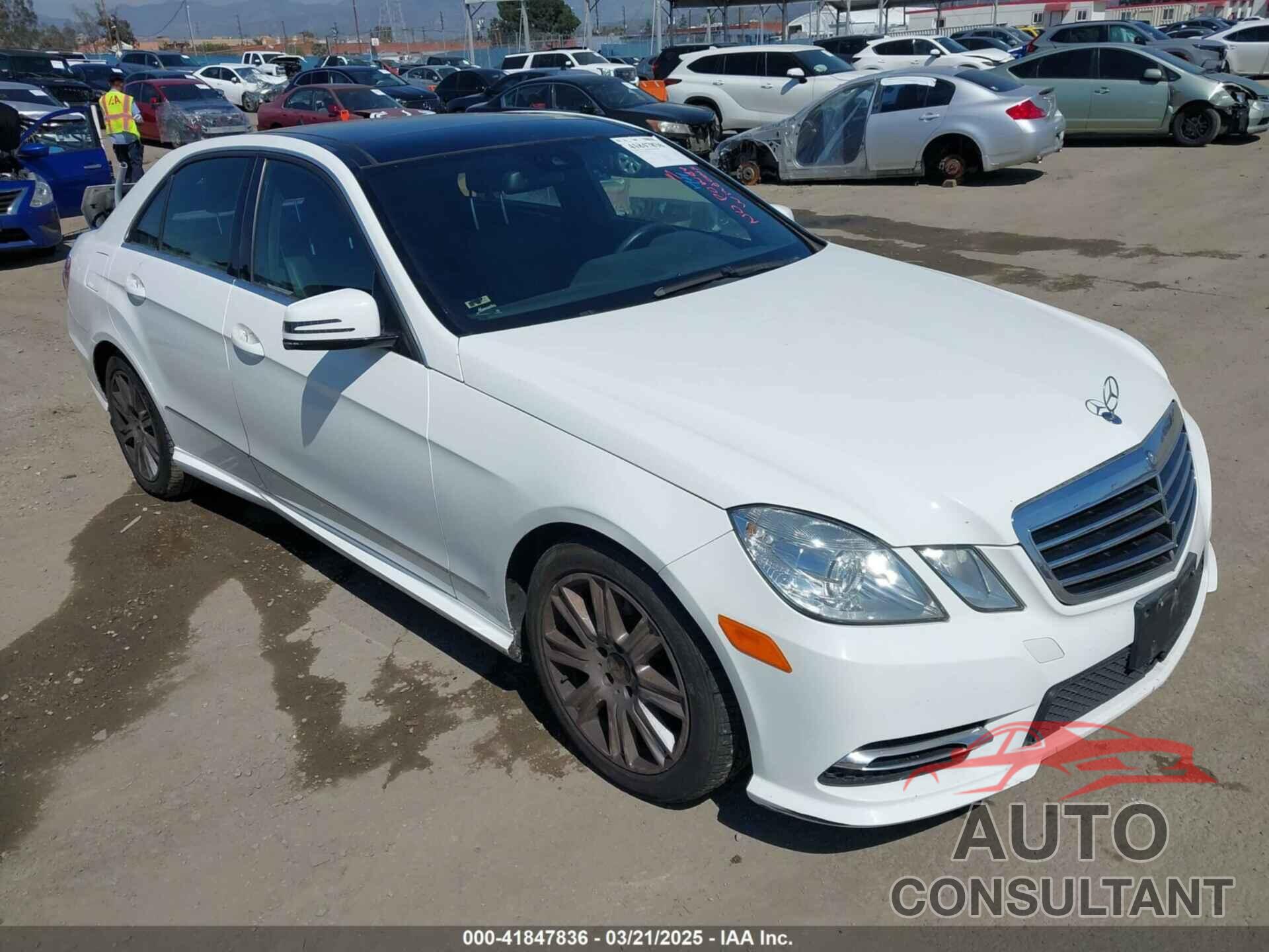 MERCEDES-BENZ E 350 2013 - WDDHF5KB7DA739935