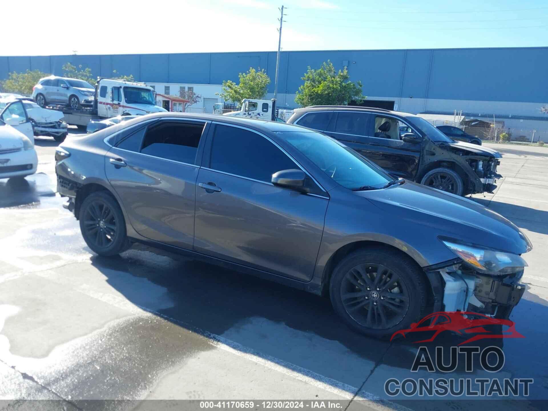 TOYOTA CAMRY 2017 - 4T1BF1FK7HU377074
