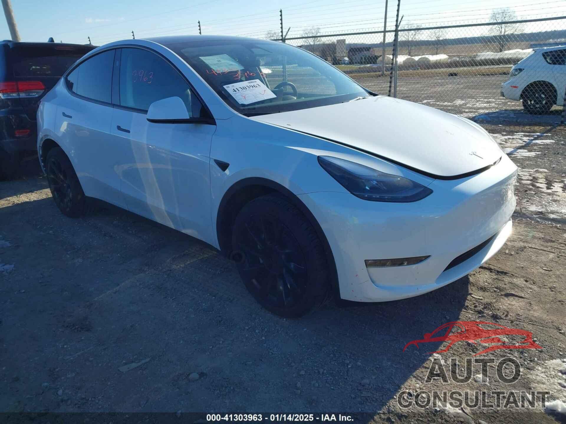 TESLA MODEL Y 2023 - 7SAYGDEE2PF855551
