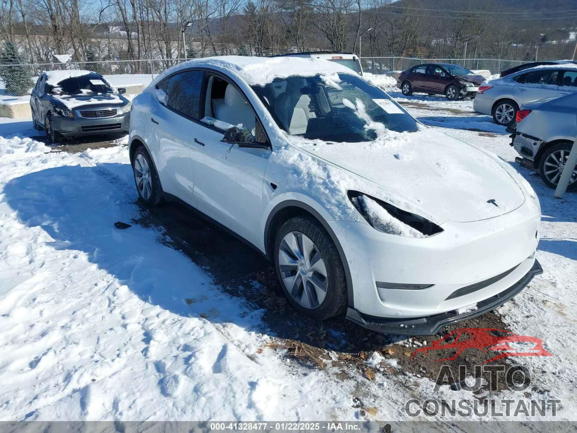 TESLA MODEL Y 2022 - 7SAYGDEE6NF426863