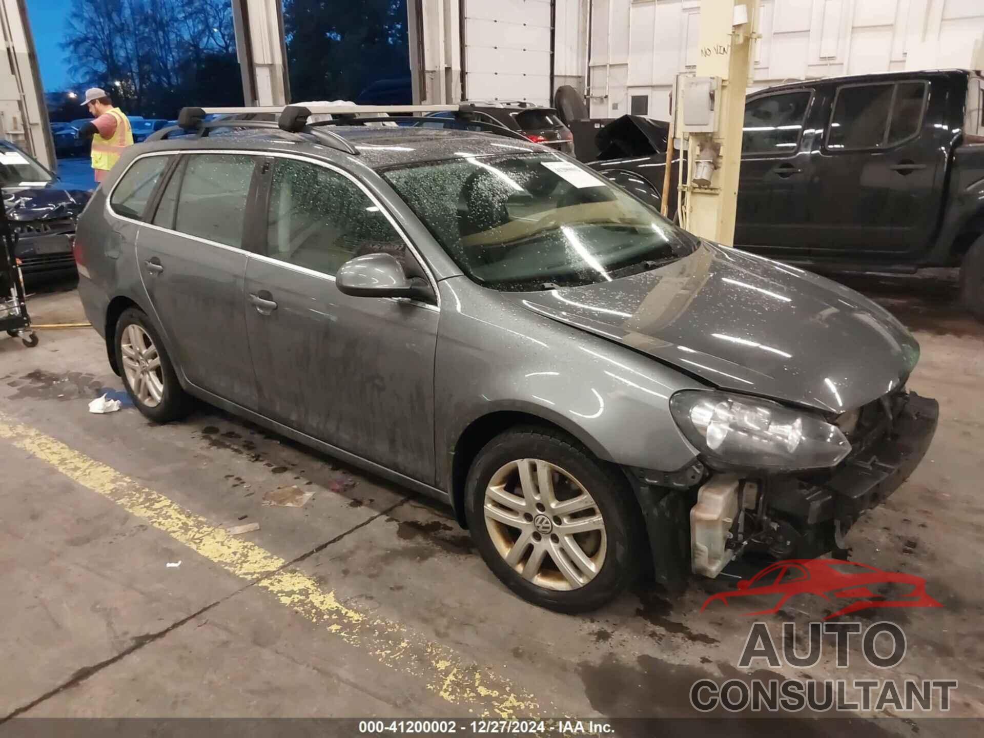 VOLKSWAGEN JETTA 2010 - 3VWTL7AJ7AM630551