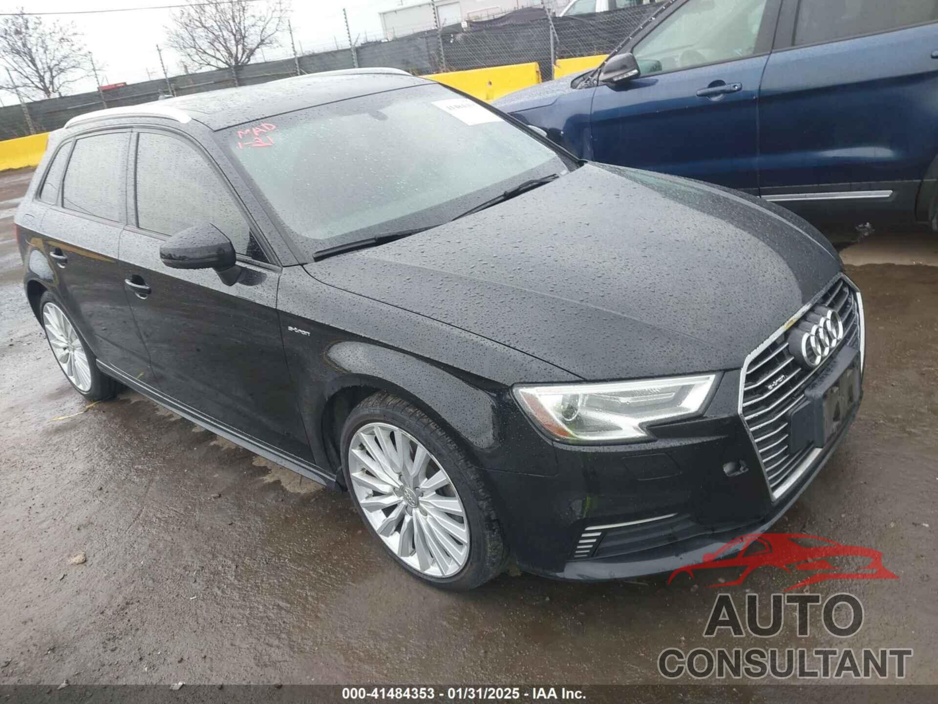 AUDI A3 E-TRON 2017 - WAUUPBFF4HA097856