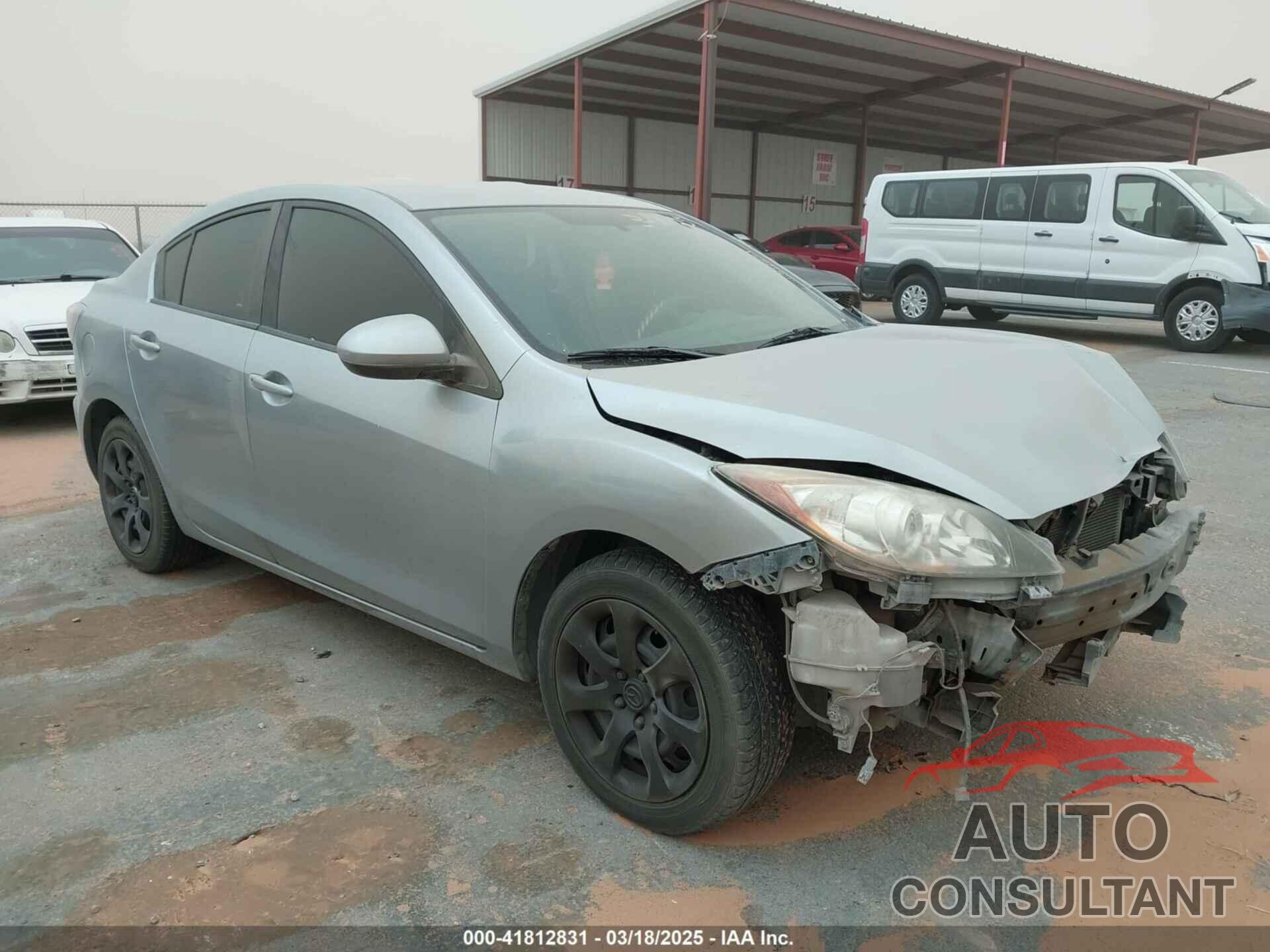 MAZDA MAZDA3 2011 - JM1BL1UF7B1466624