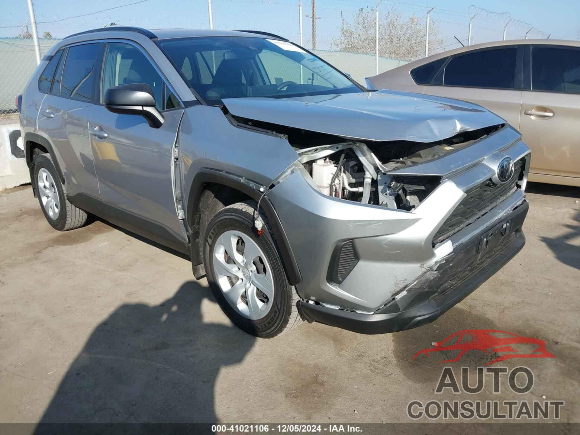 TOYOTA RAV4 2019 - JTMH1RFV7KJ016717