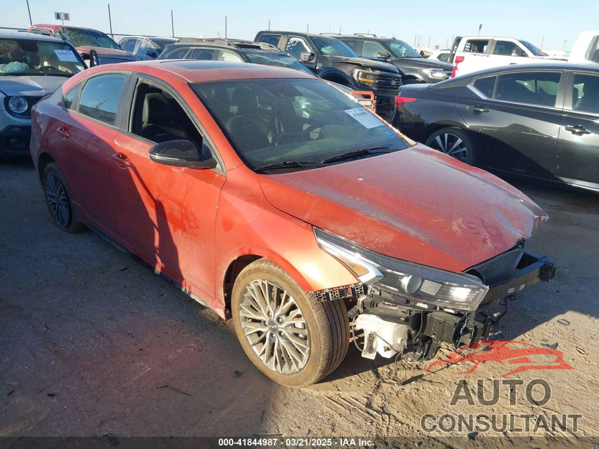 KIA FORTE 2024 - 3KPF54AD9RE735469