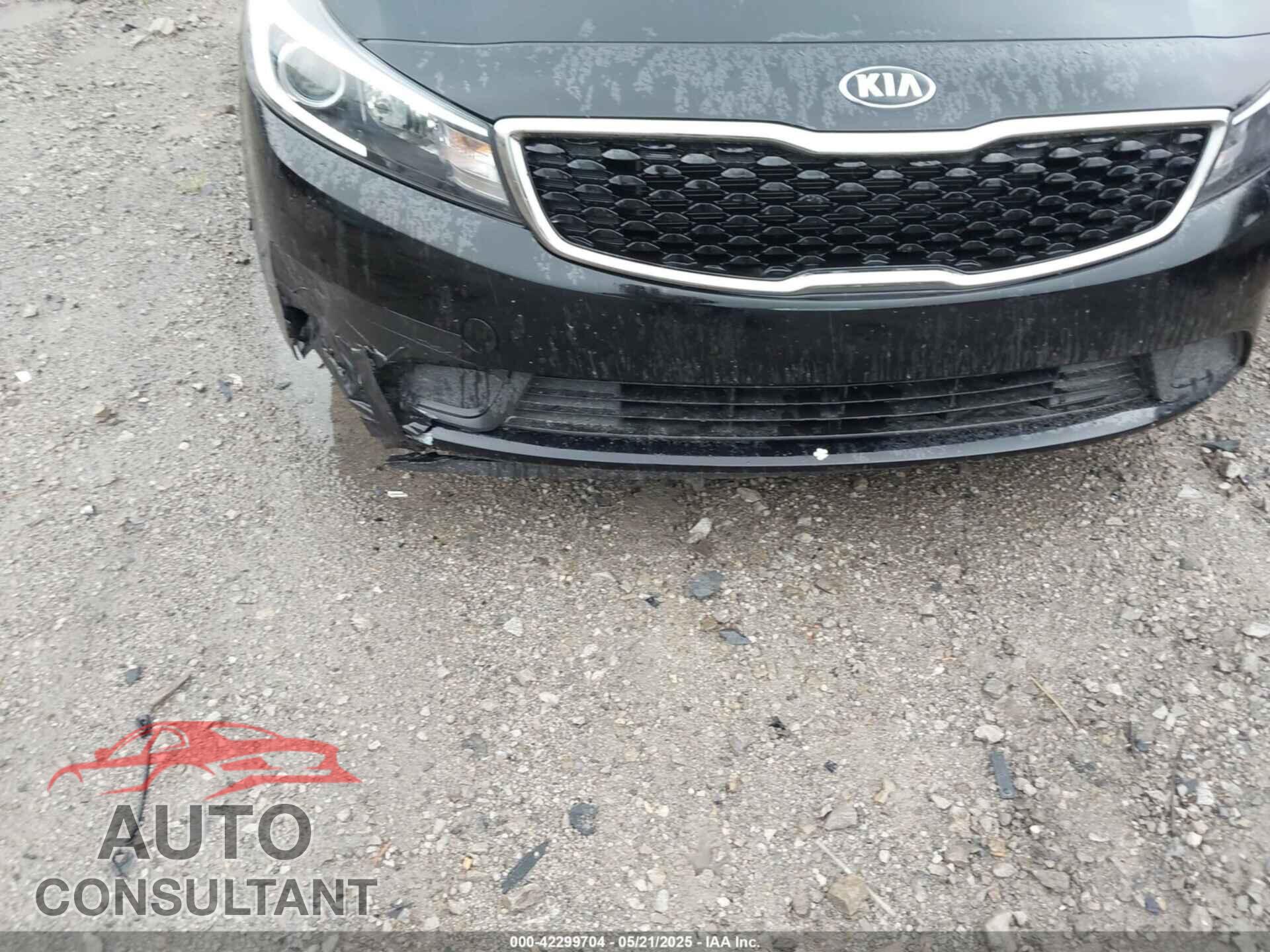 KIA FORTE 2018 - 3KPFK4A74JE210231