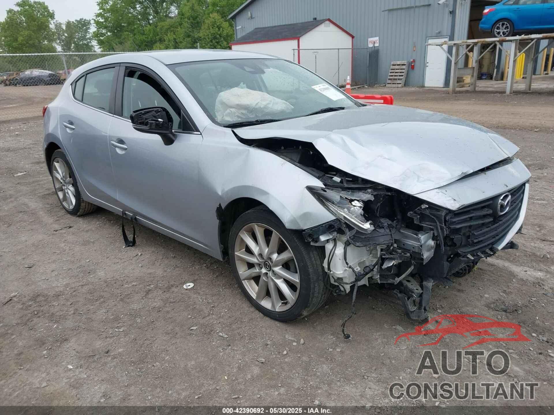 MAZDA MAZDA3 2017 - 3MZBN1L70HM126695