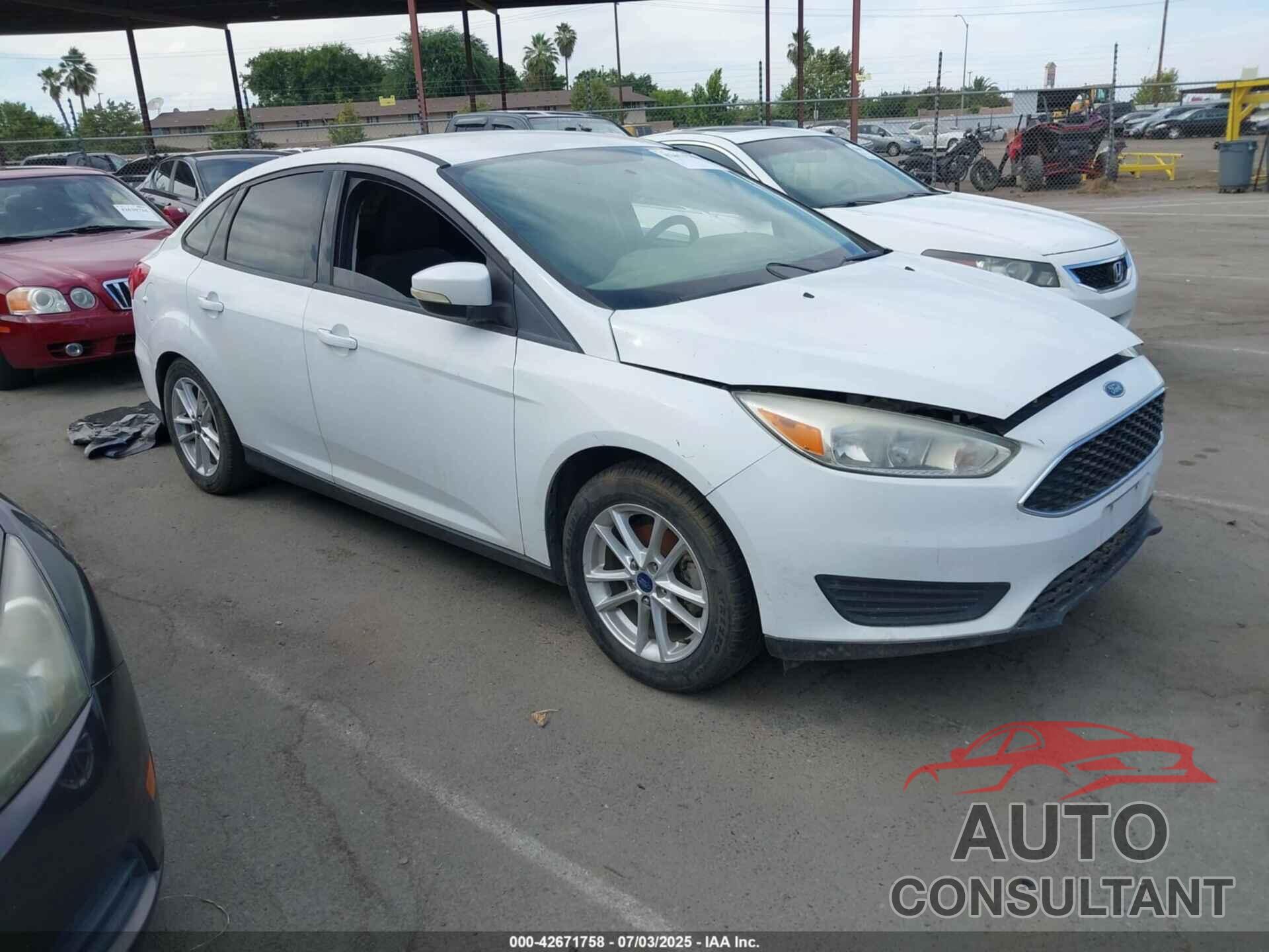 FORD FOCUS 2015 - 1FADP3F2XFL287173