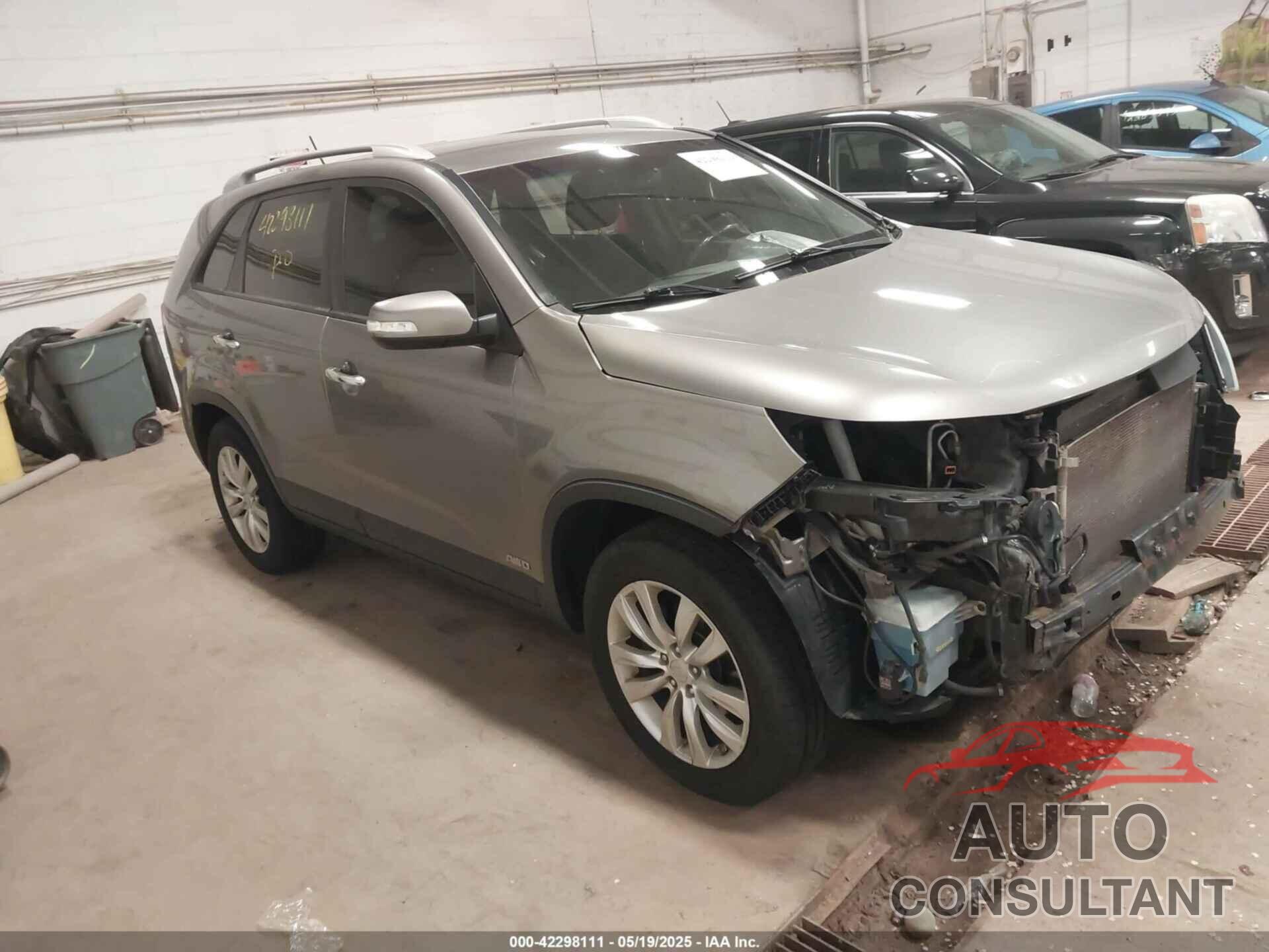 KIA SORENTO 2011 - 5XYKTDA29BG078135
