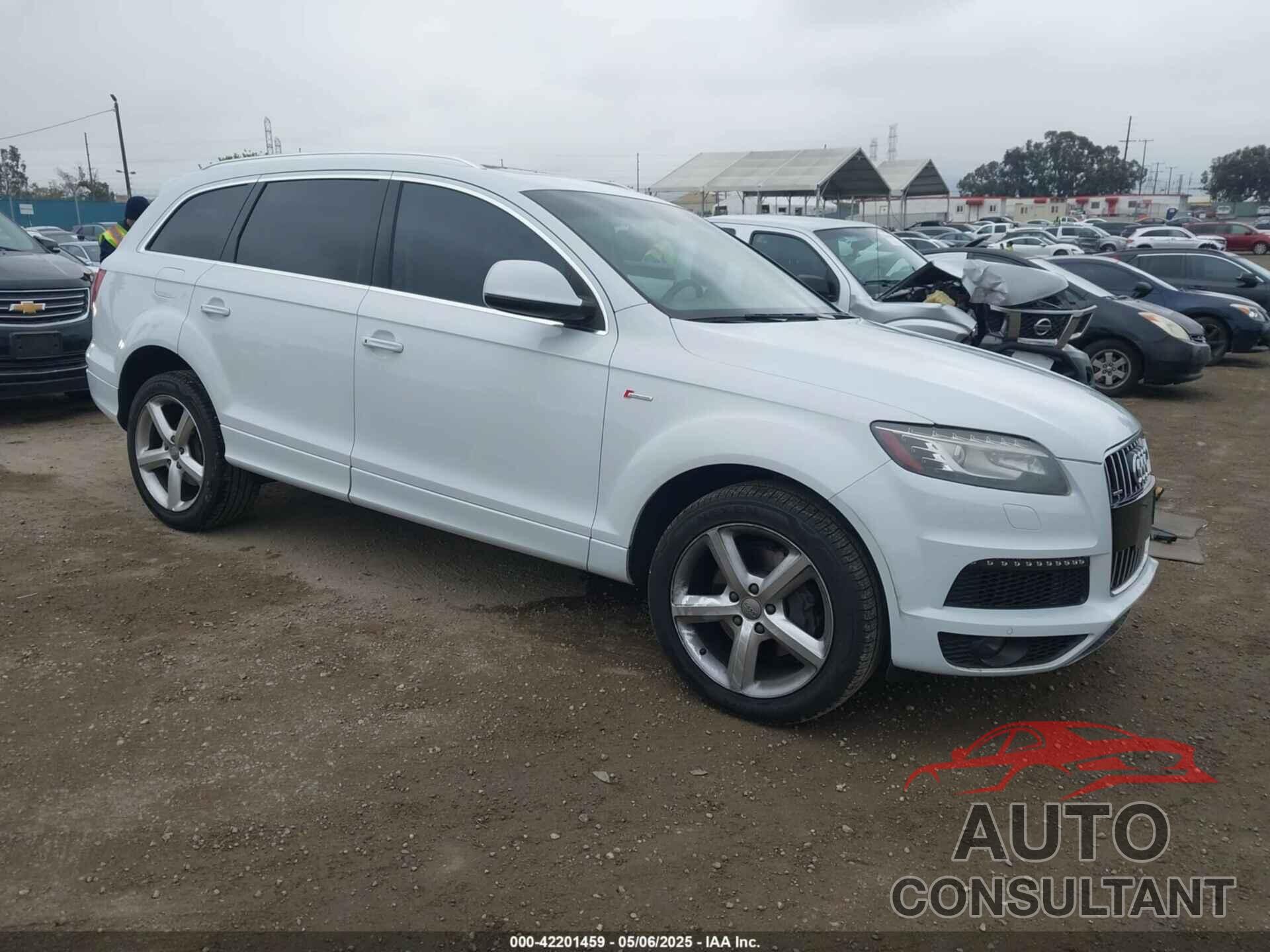 AUDI Q7 2013 - WA1DGAFE4DD016670