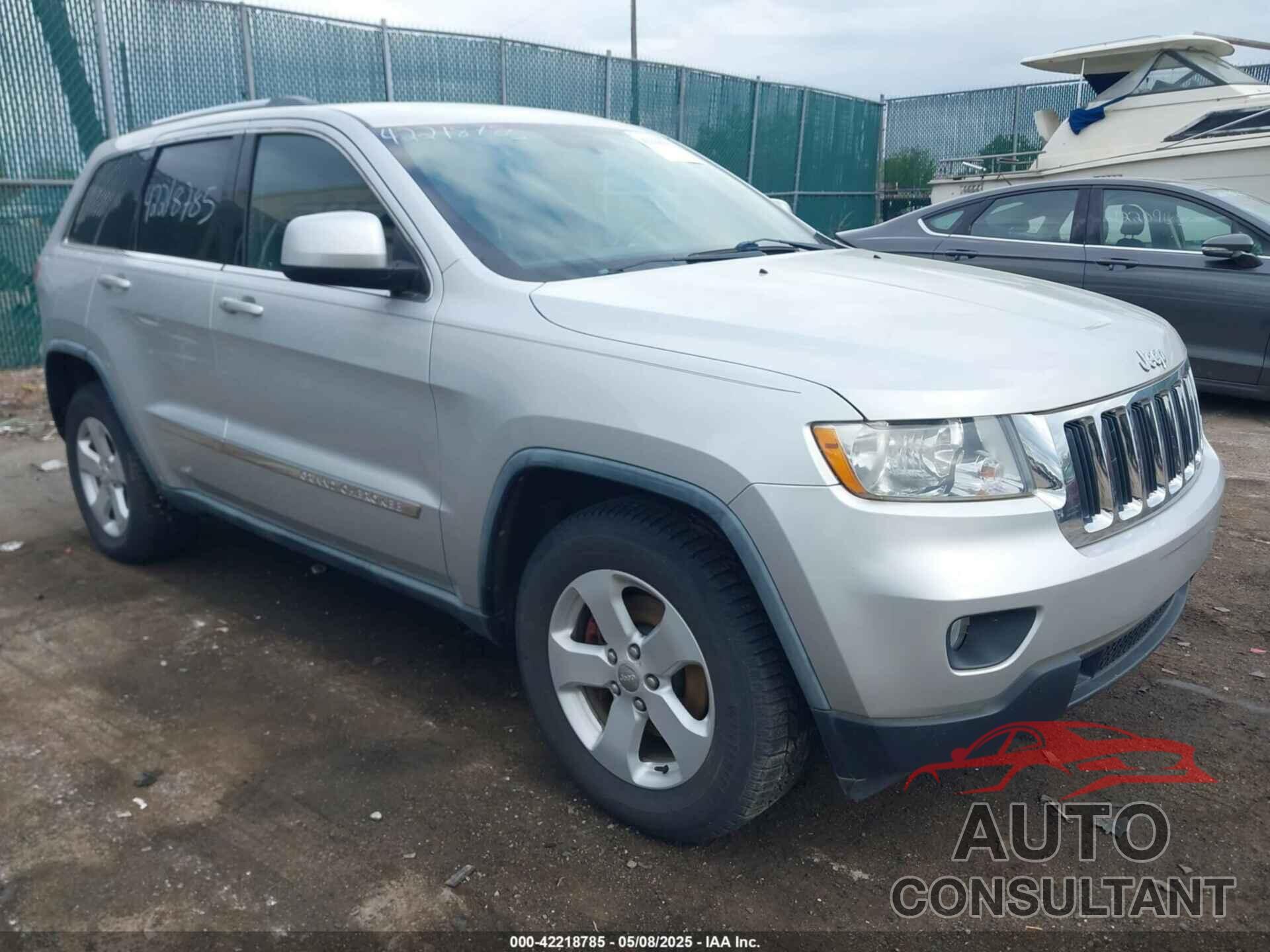 JEEP GRAND CHEROKEE 2011 - 1J4RR4GG0BC622732