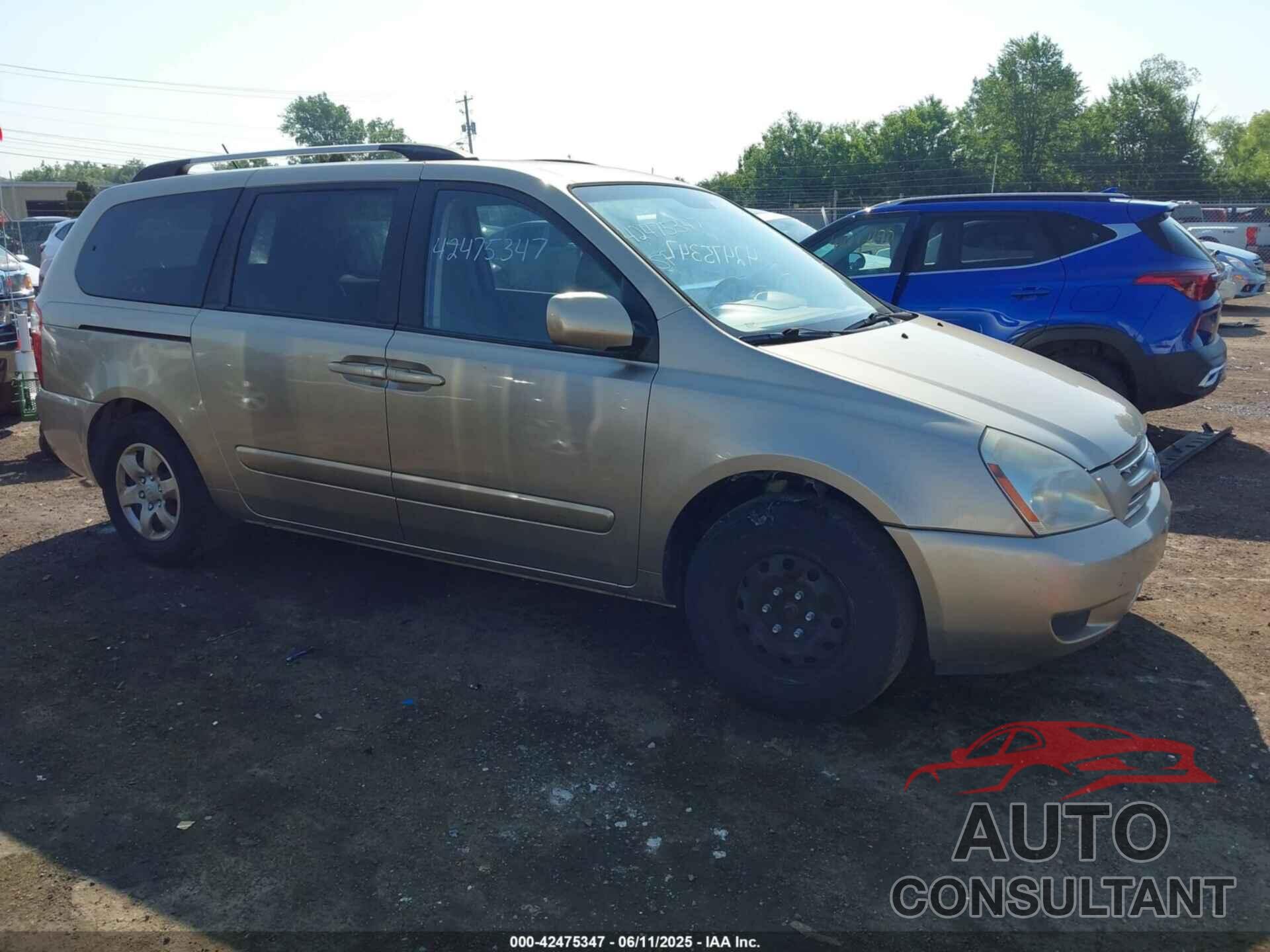 KIA SEDONA 2009 - KNDMB233596291604