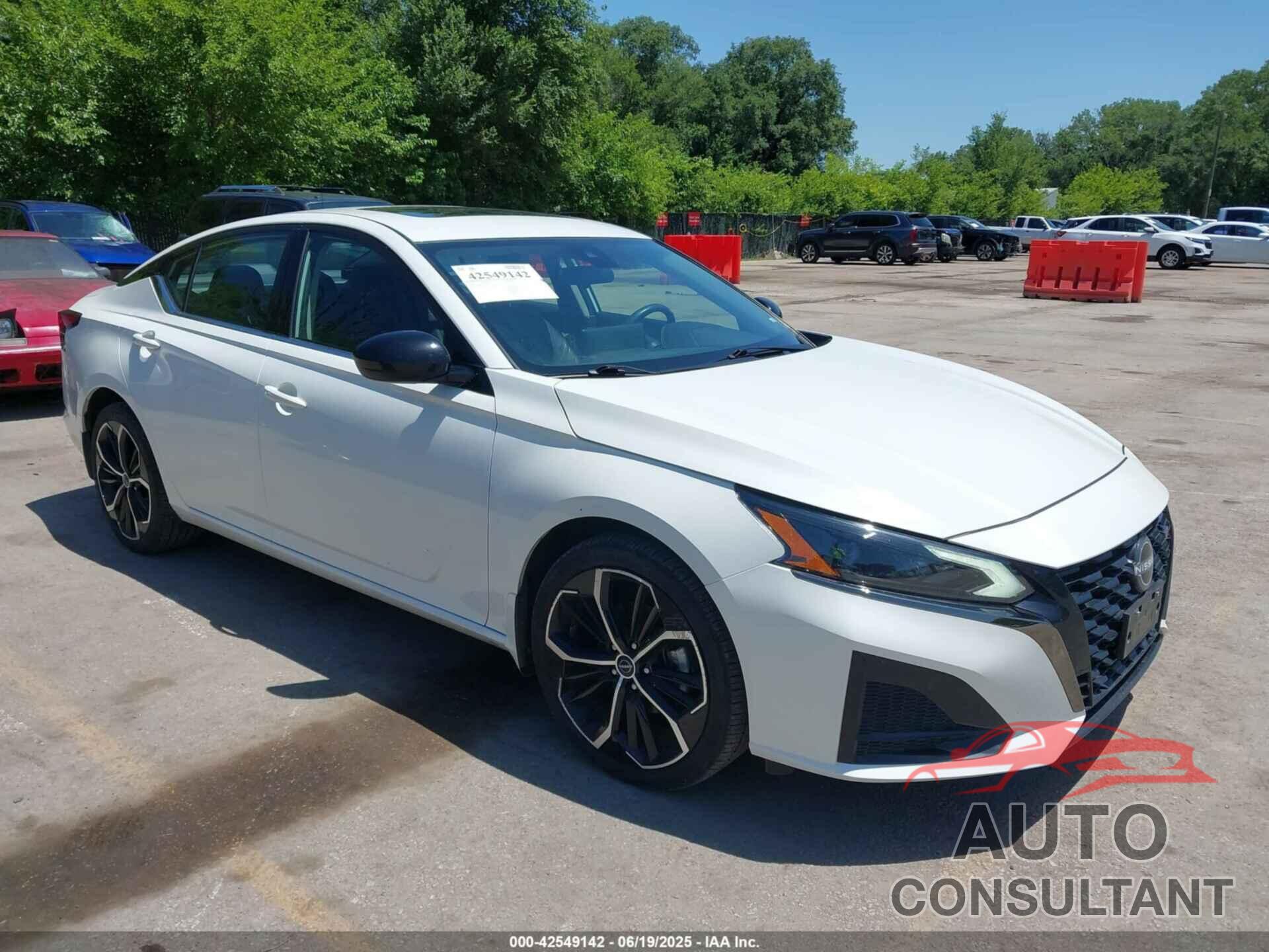 NISSAN ALTIMA 2024 - 1N4BL4CW1RN313877