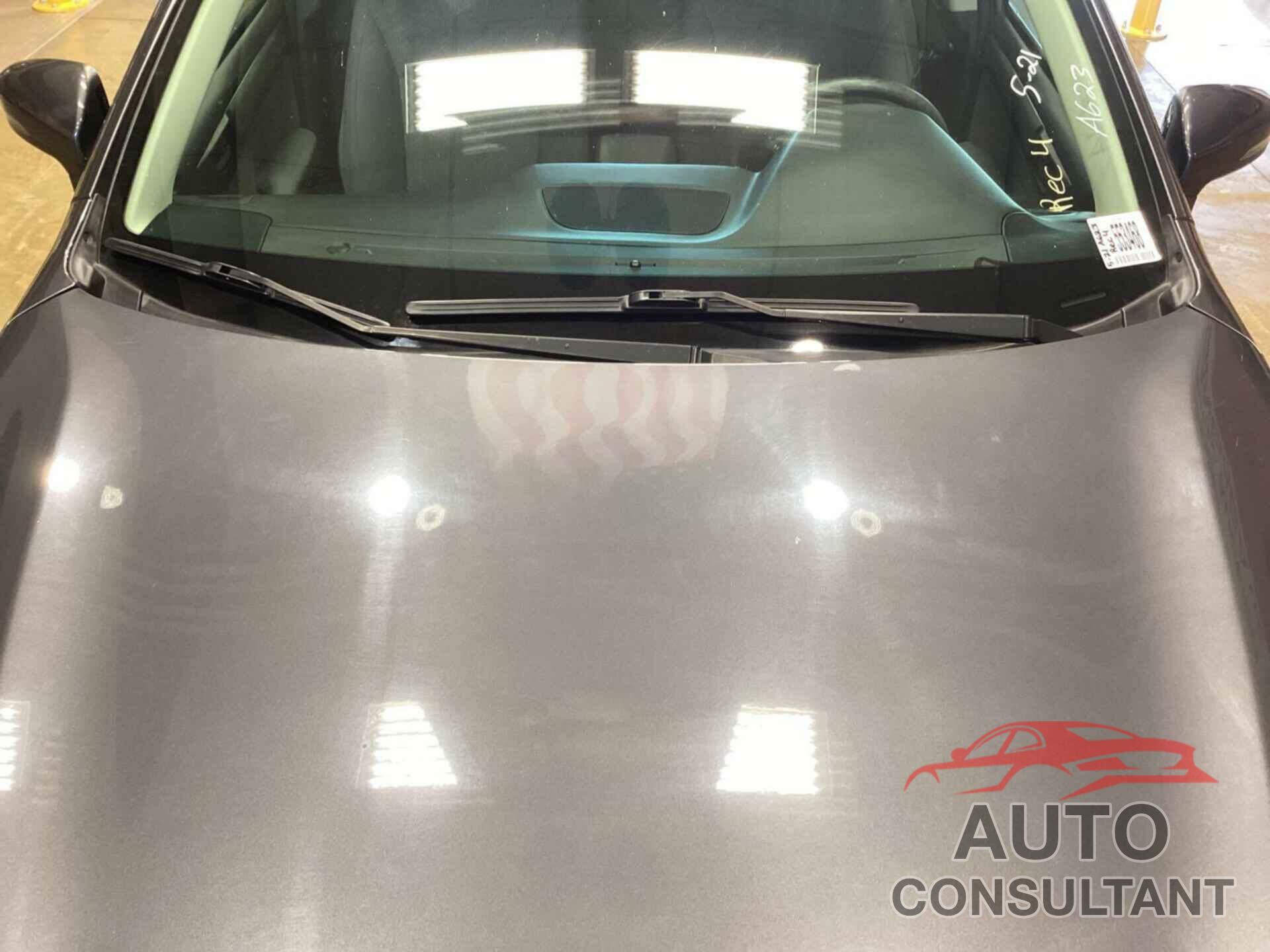 SUBARU LEGACY 2018 - 4S3BNAF62J3035859