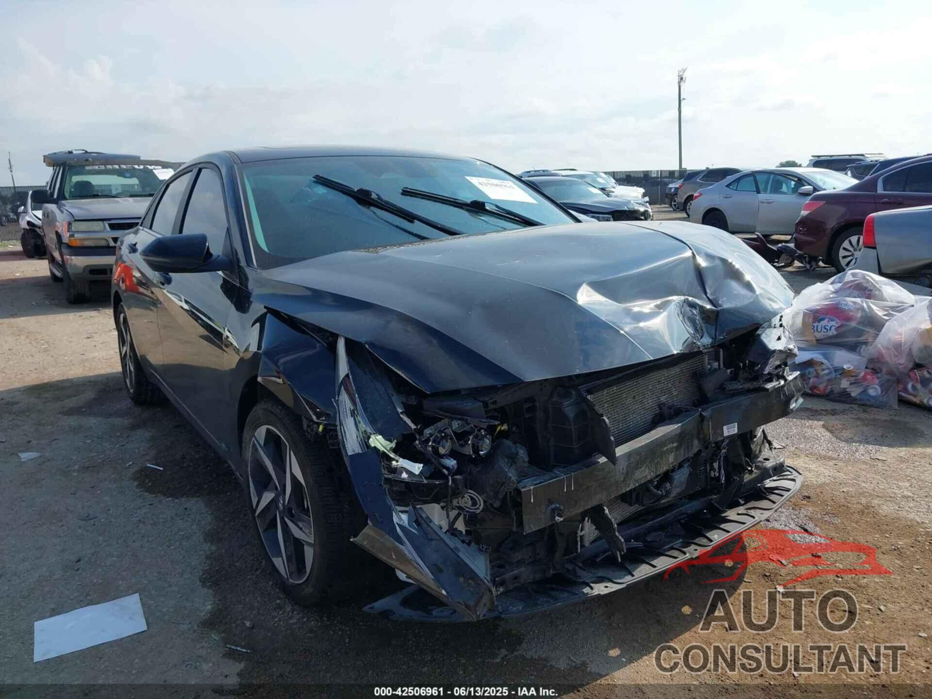 HYUNDAI ELANTRA HYBRID 2023 - KMHLN4AJ2PU039104