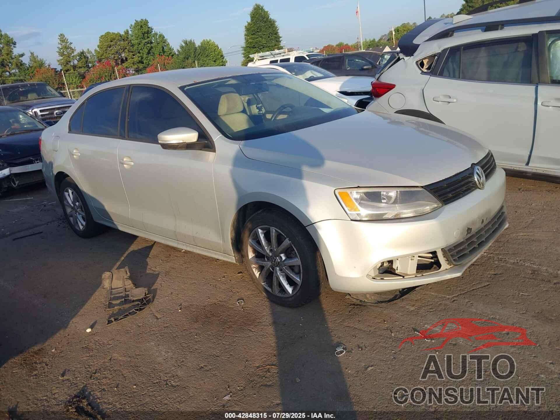 VOLKSWAGEN JETTA 2011 - 3VWDX7AJ0BM367538