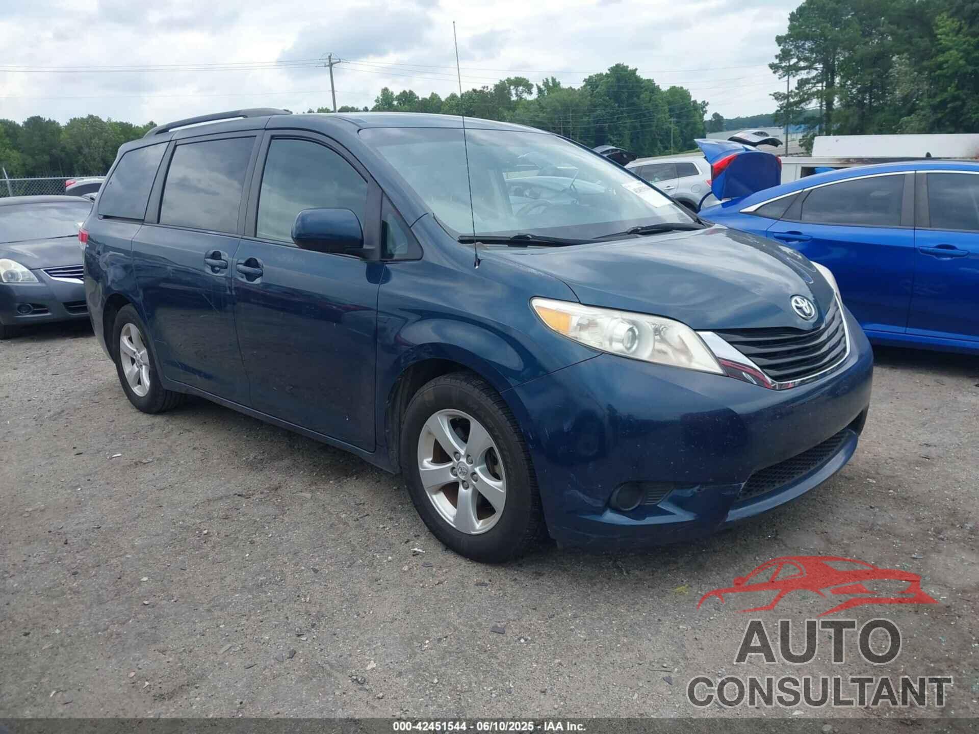 TOYOTA SIENNA 2012 - 5TDKK3DC7CS268098