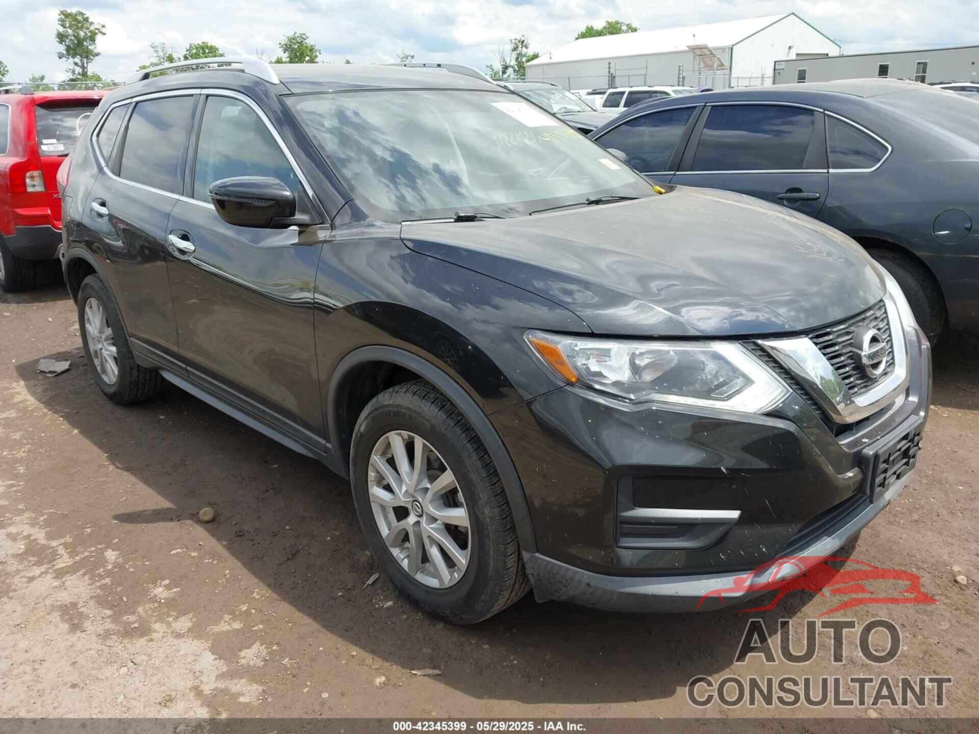 NISSAN ROGUE 2017 - KNMAT2MV3HP557601