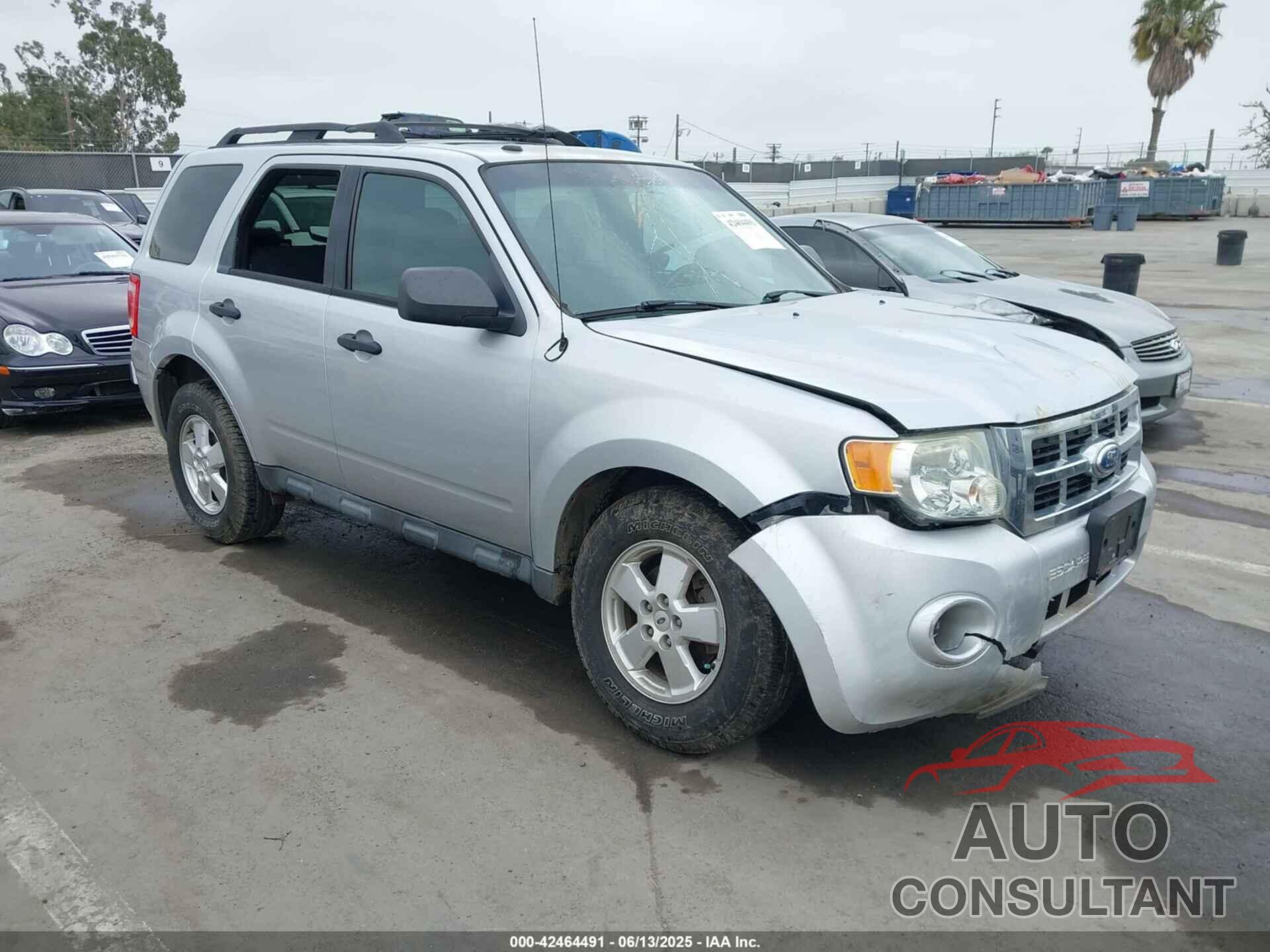 FORD ESCAPE 2012 - 1FMCU9D74CKB79211